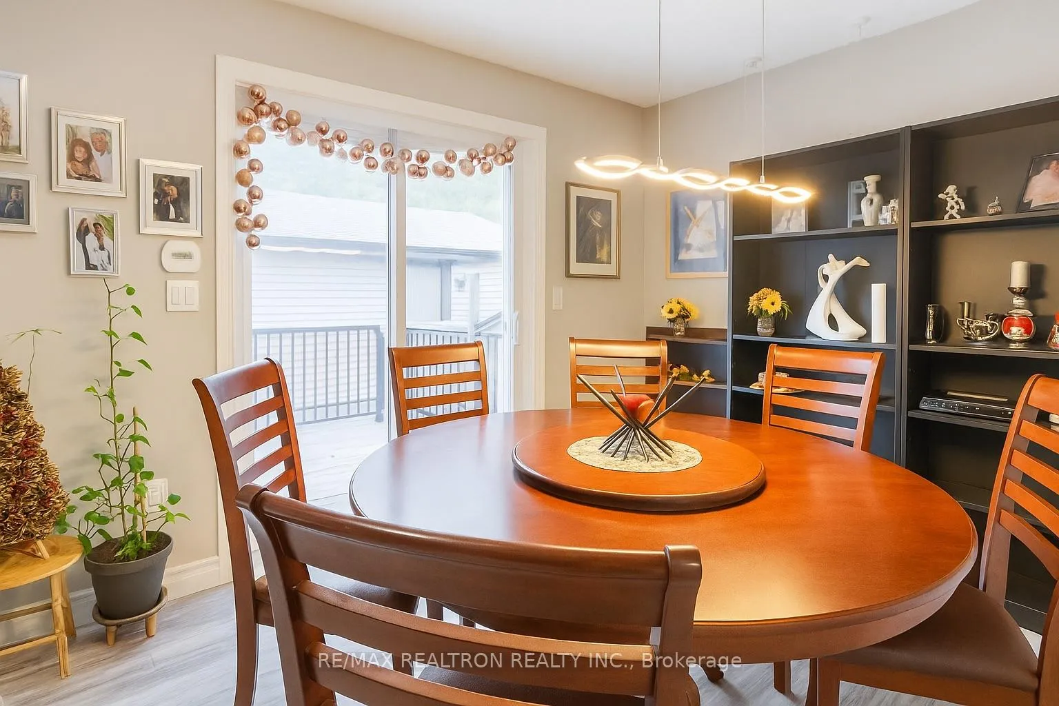 Photo 10 of 106 Centre Street S, Brampton, Bram East — HOMEH