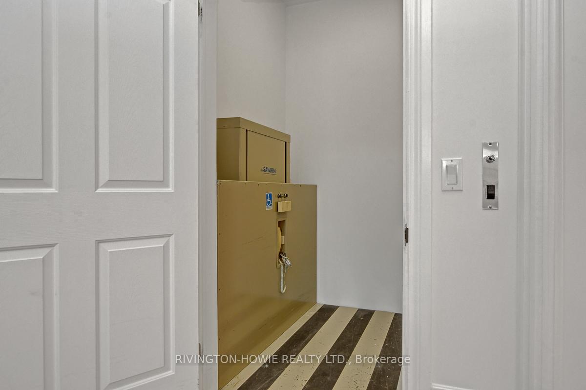 Photo 15 of 113 Charlie's Lane, Ottawa, Carp — HOMEH