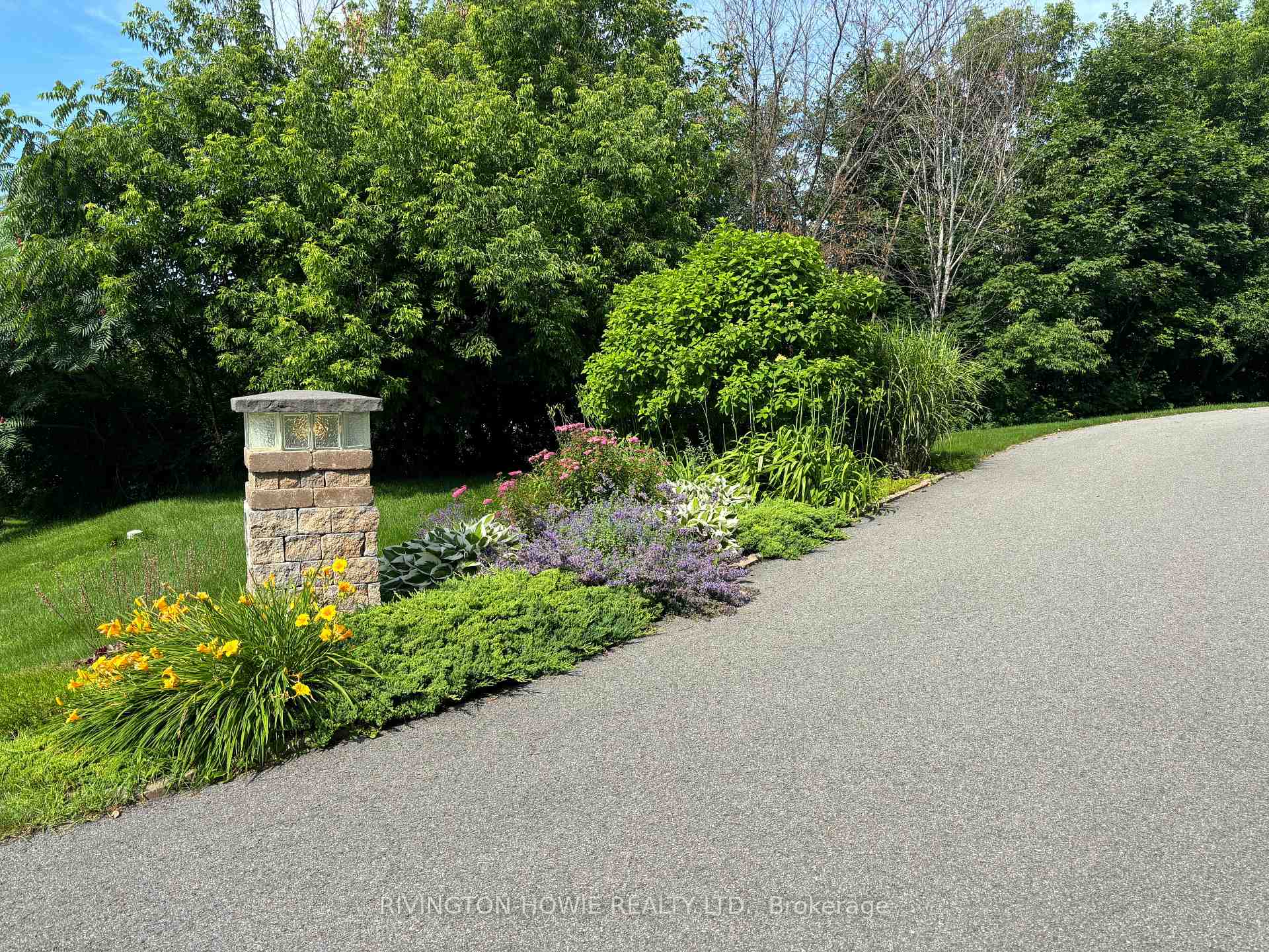 Photo 46 of 113 Charlie's Lane, Ottawa, Carp — HOMEH