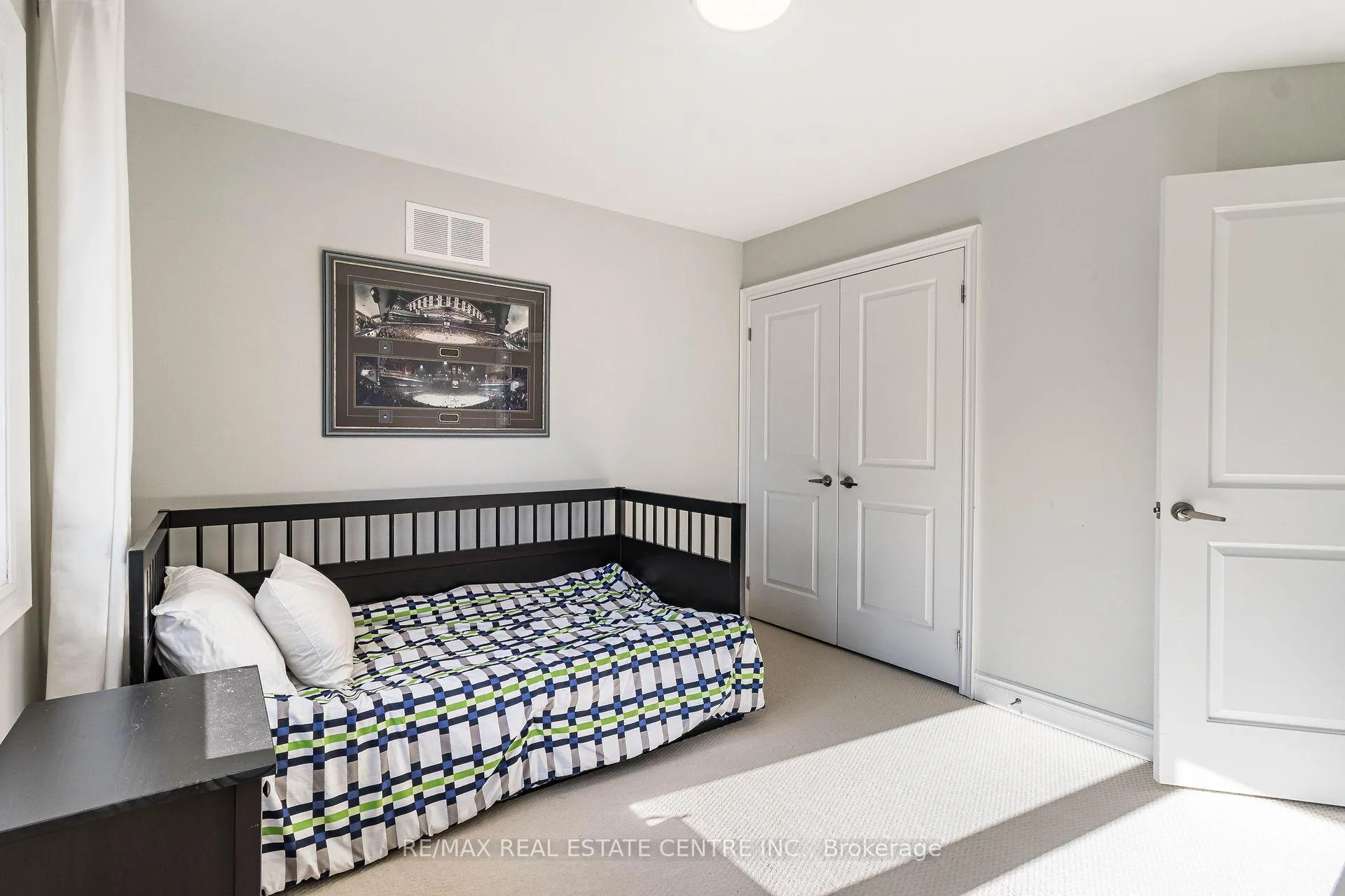 Photo 21 of 17 Prairie Creek Crescent, Brampton, Bram West — HOMEH