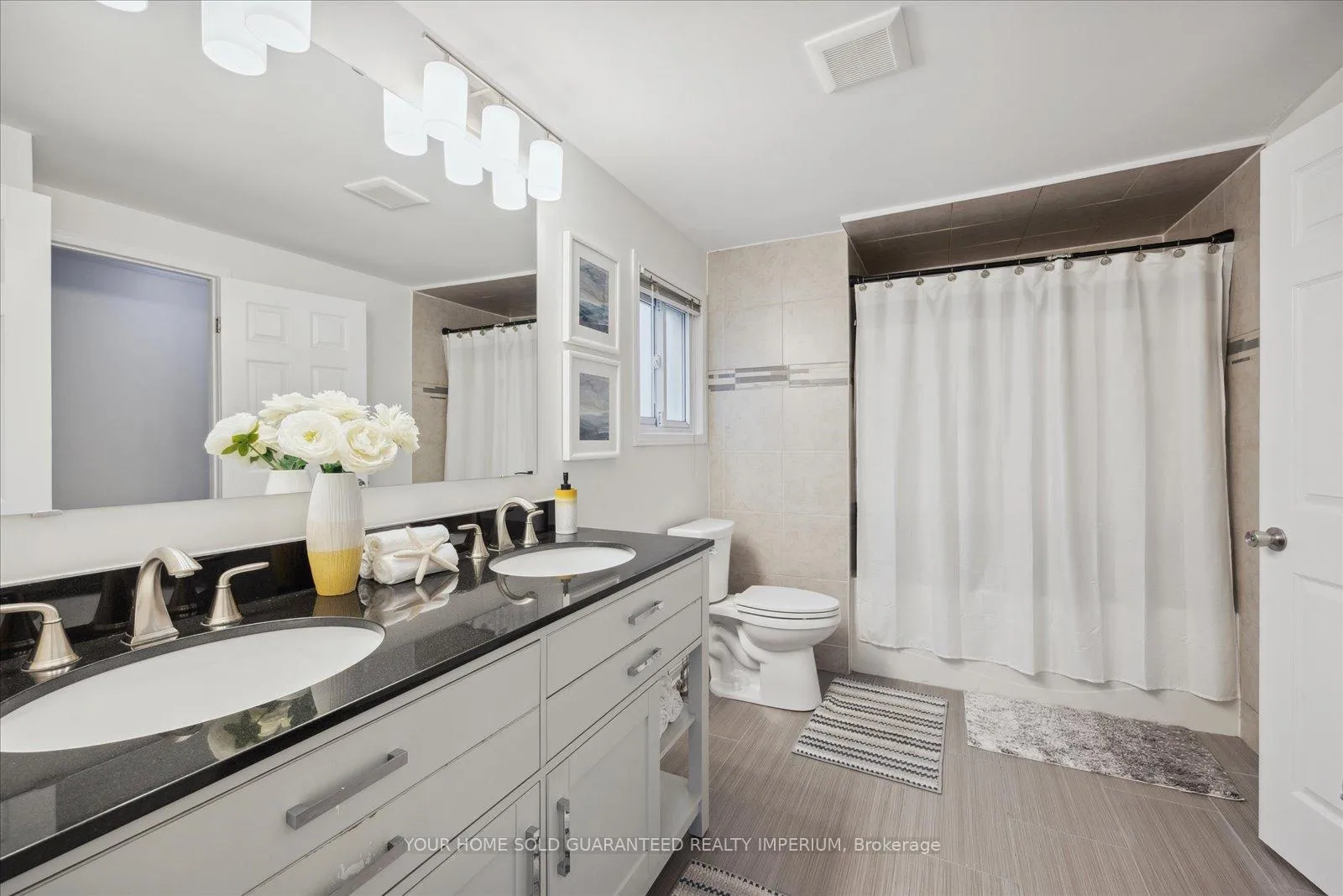 Photo 11 of 15 Winston Crescent, Whitby, Blue Grass Meadows — HOMEH
