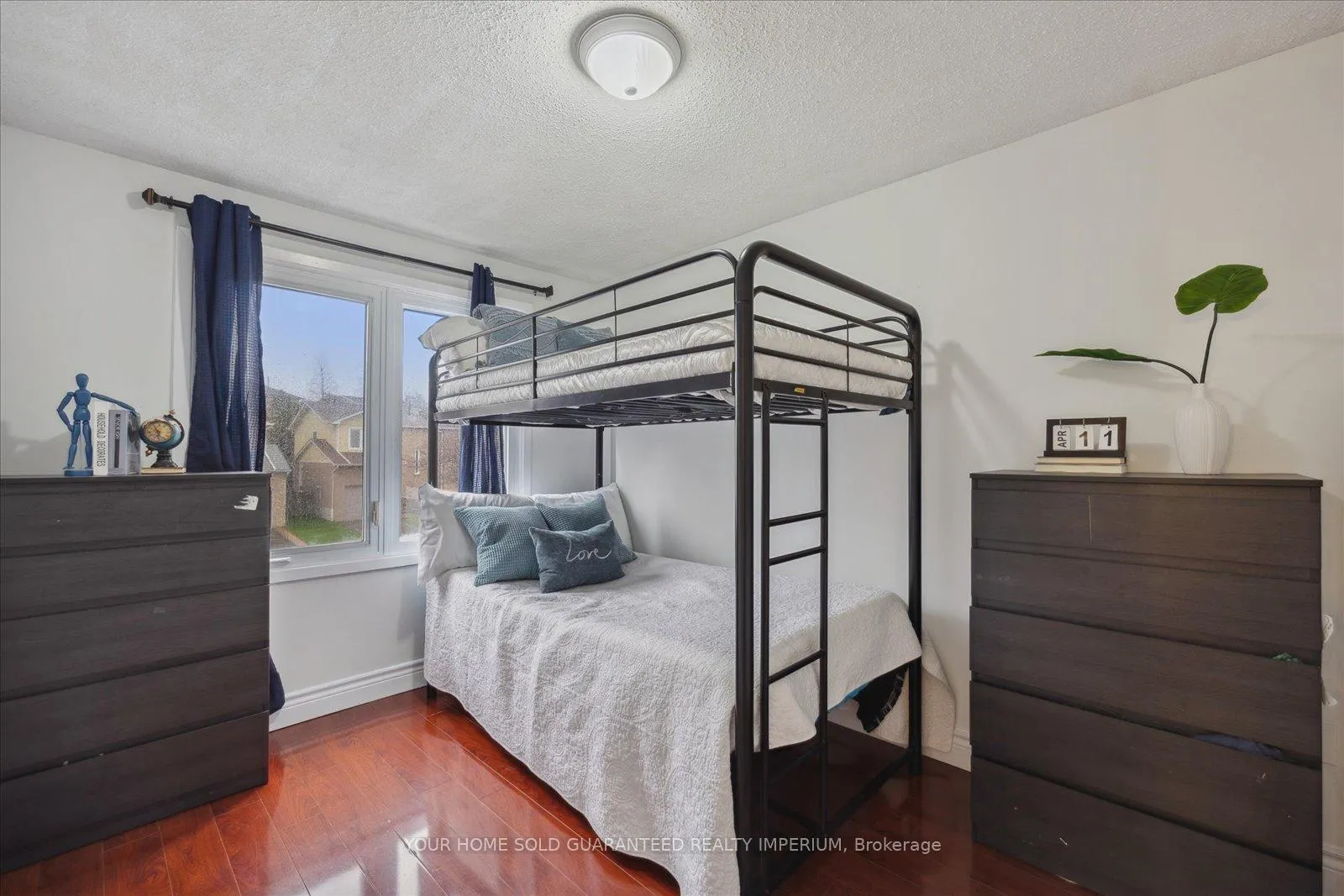 Photo 12 of 15 Winston Crescent, Whitby, Blue Grass Meadows — HOMEH