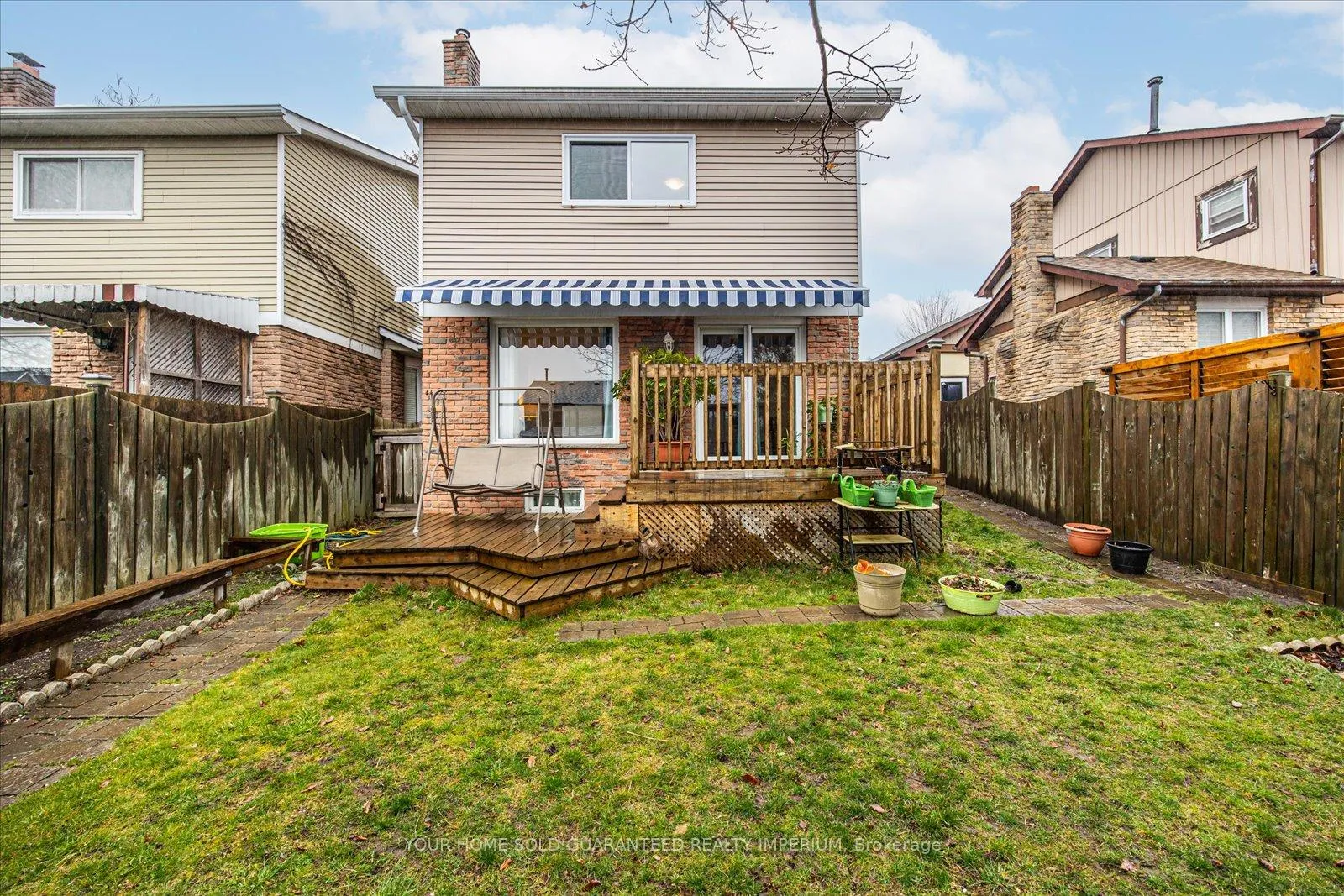 Photo 23 of 15 Winston Crescent, Whitby, Blue Grass Meadows — HOMEH