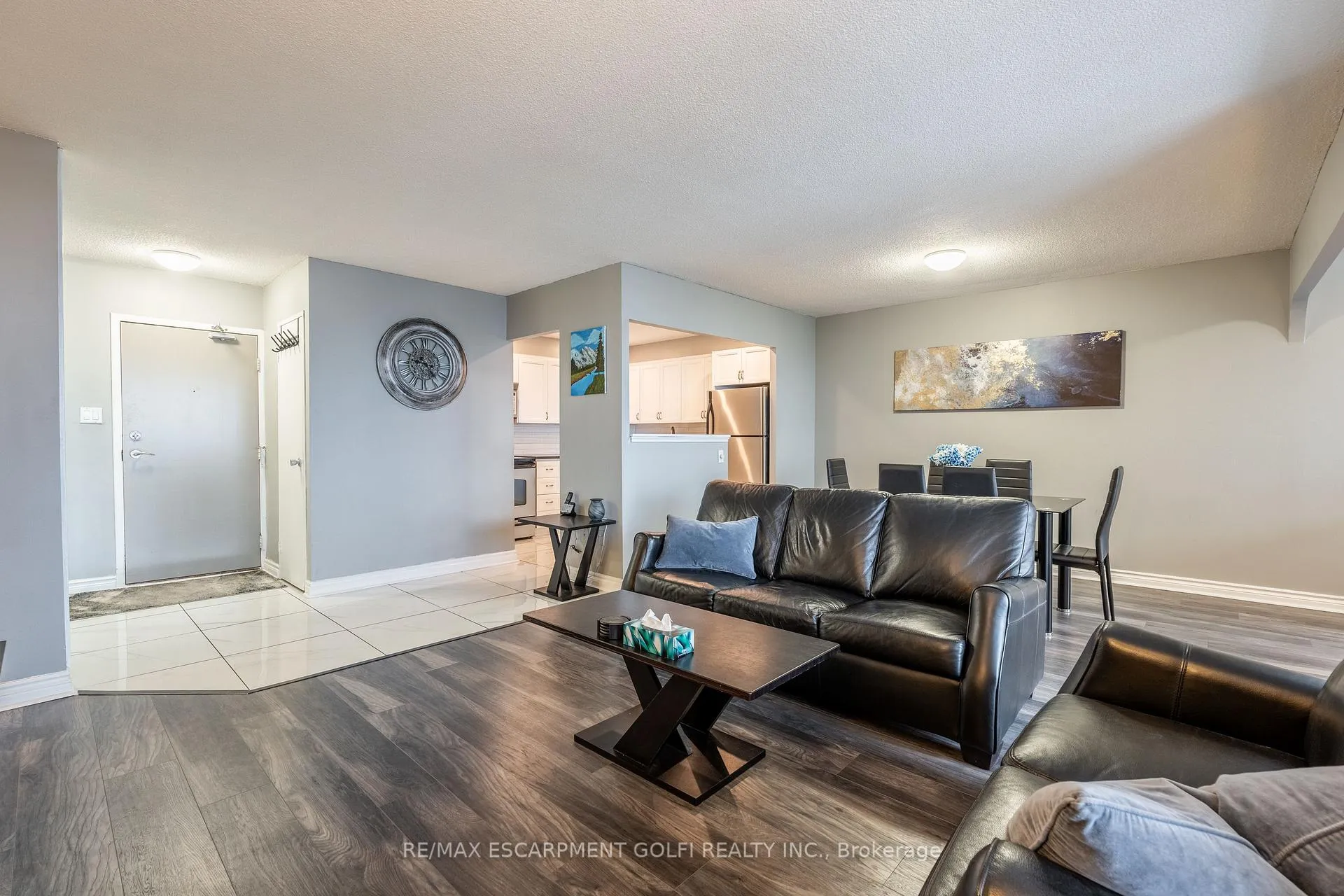 Photo 10 of Unit 1415, 500 Green Road, Hamilton, Stoney Creek — HOMEH