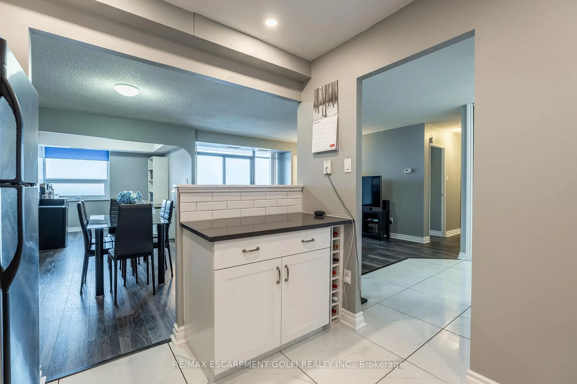 Photo 14 of Unit 1415, 500 Green Road, Hamilton, Stoney Creek — HOMEH