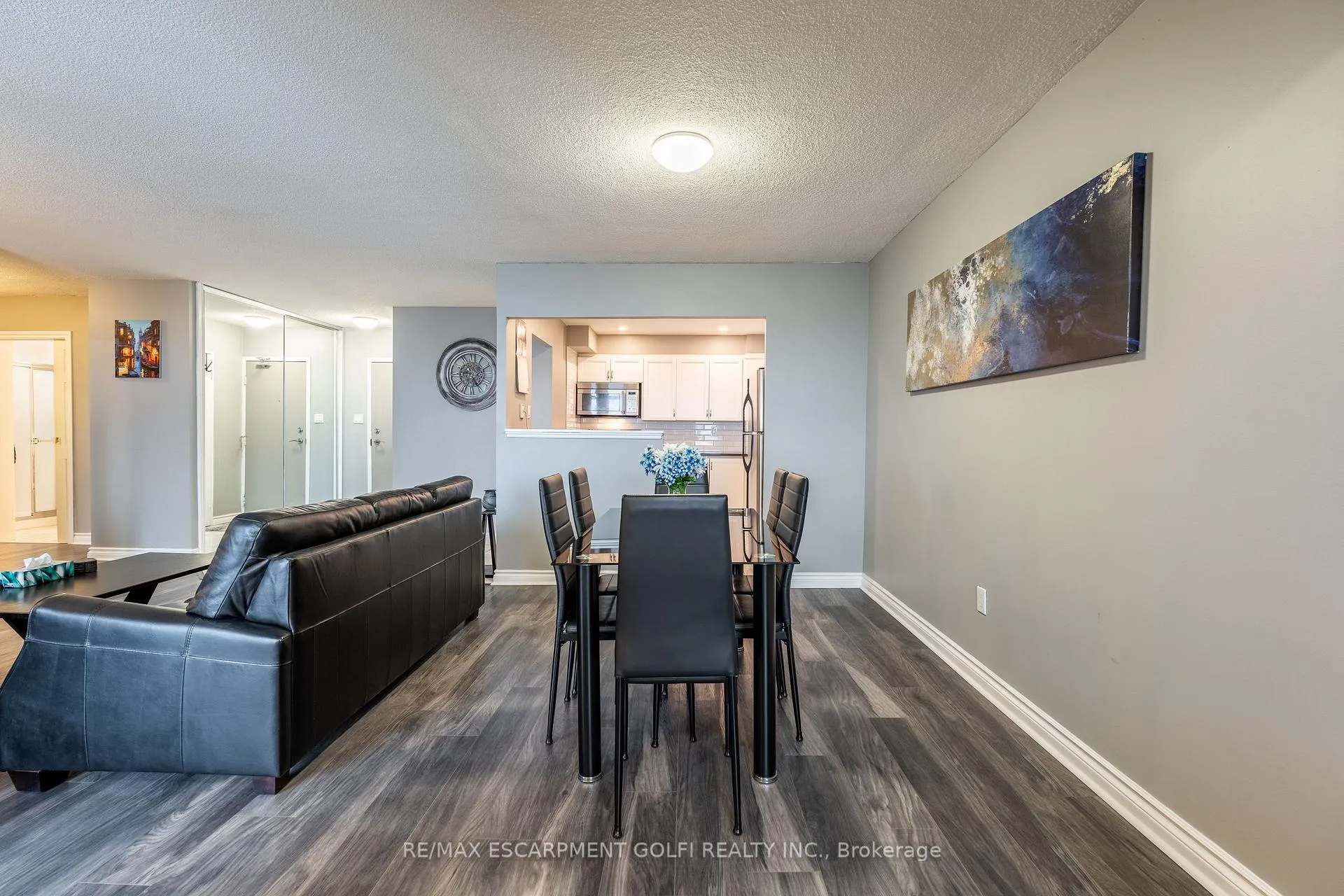 Photo 16 of Unit 1415, 500 Green Road, Hamilton, Stoney Creek — HOMEH