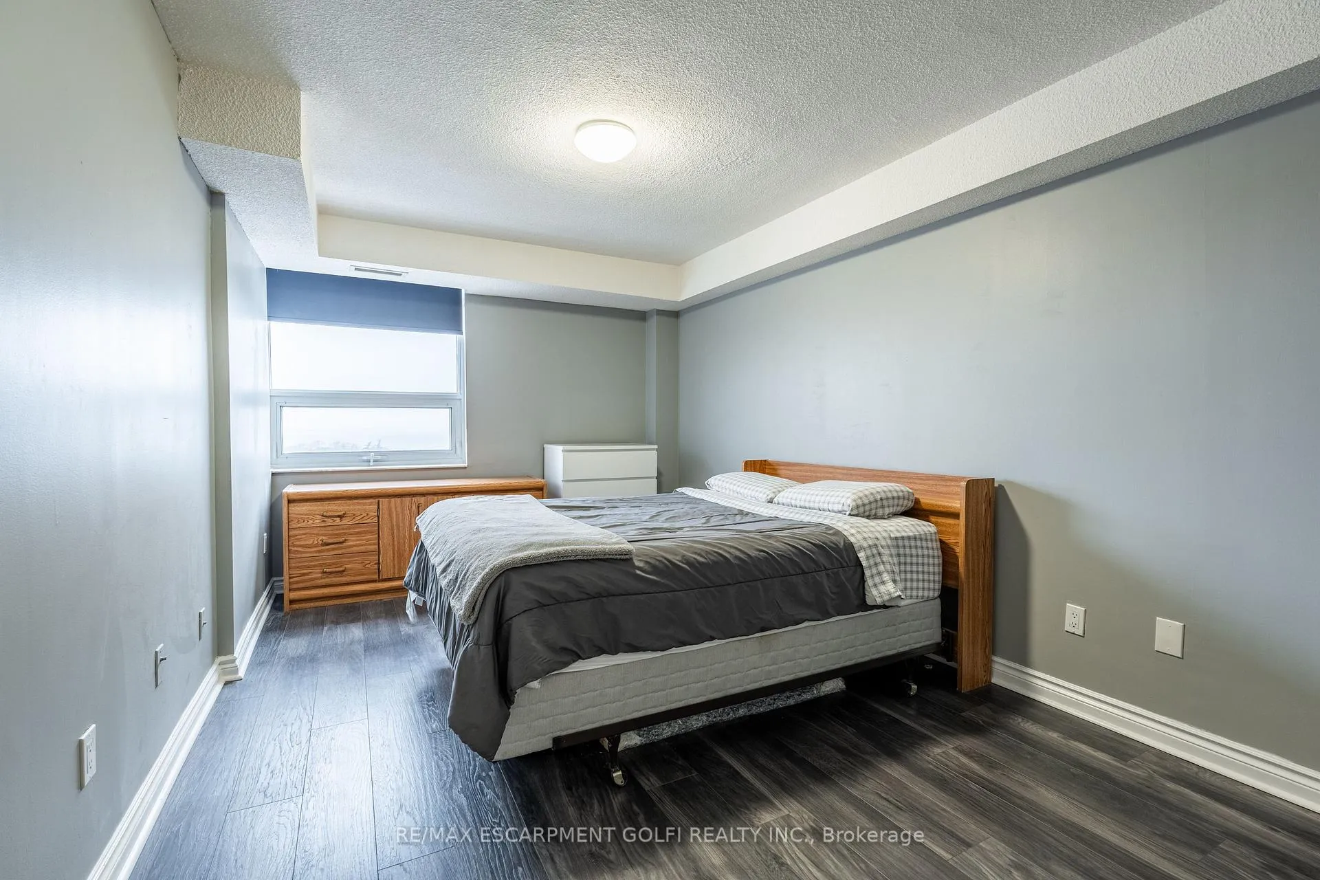 Photo 19 of Unit 1415, 500 Green Road, Hamilton, Stoney Creek — HOMEH