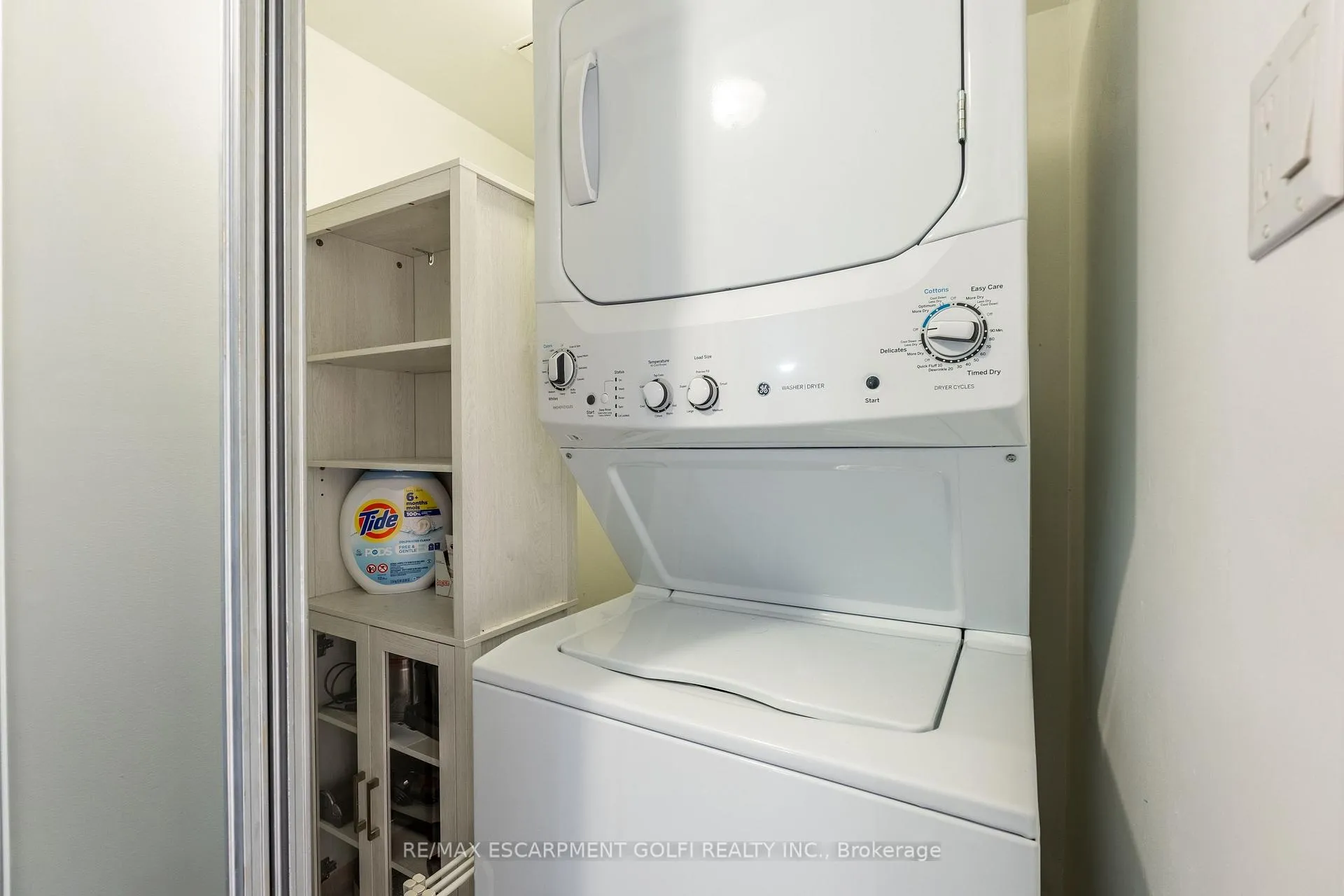 Photo 22 of Unit 1415, 500 Green Road, Hamilton, Stoney Creek — HOMEH
