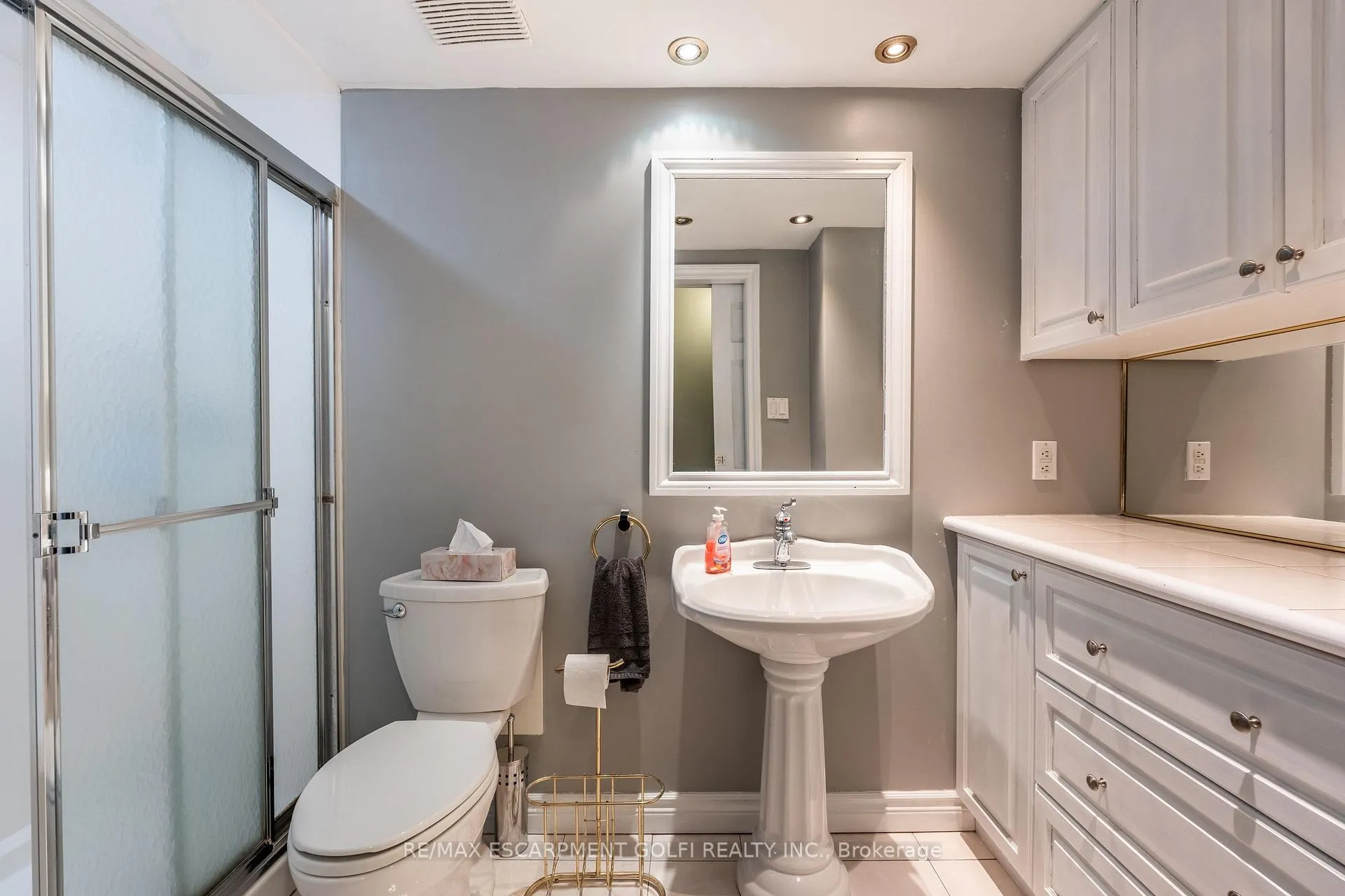 Photo 23 of Unit 1415, 500 Green Road, Hamilton, Stoney Creek — HOMEH