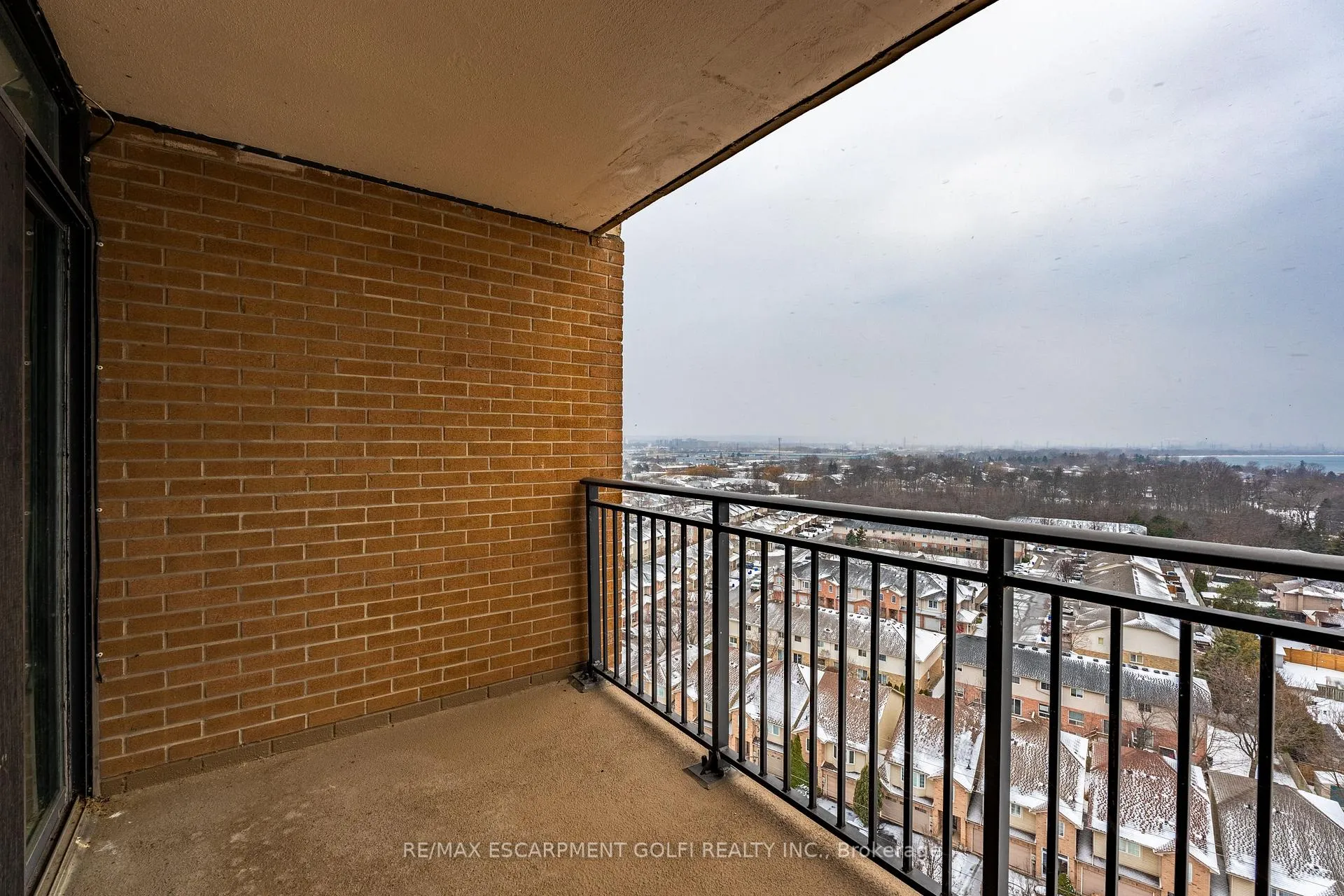 Photo 26 of Unit 1415, 500 Green Road, Hamilton, Stoney Creek — HOMEH