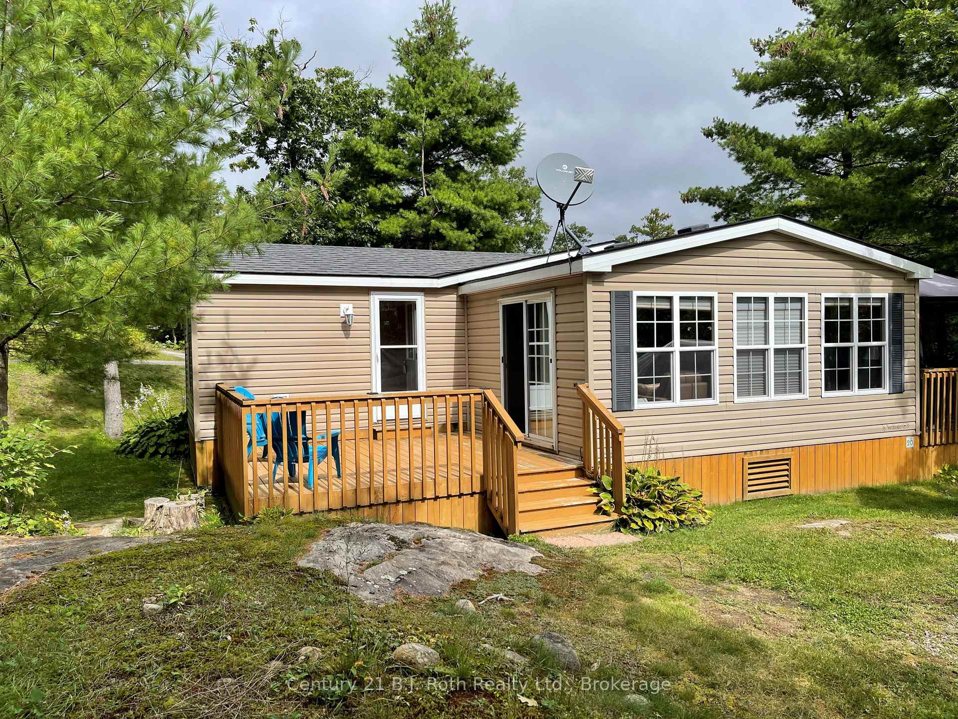 Front of Unit 20 Maple Ridge, 1336 South Morrison Lake Road