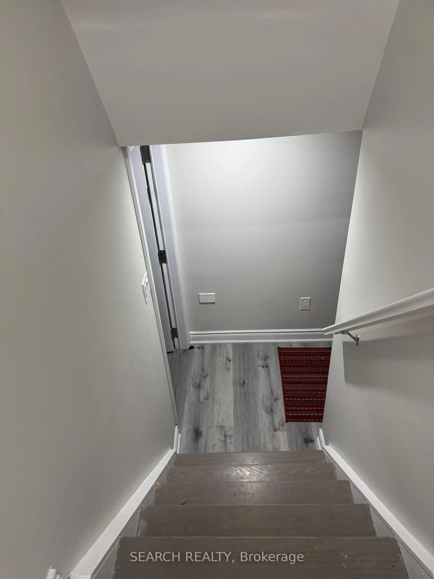 Photo 3 of Unit Basement, 19 Manzanita Crescent, Brampton, Northwest Brampton — HOMEH