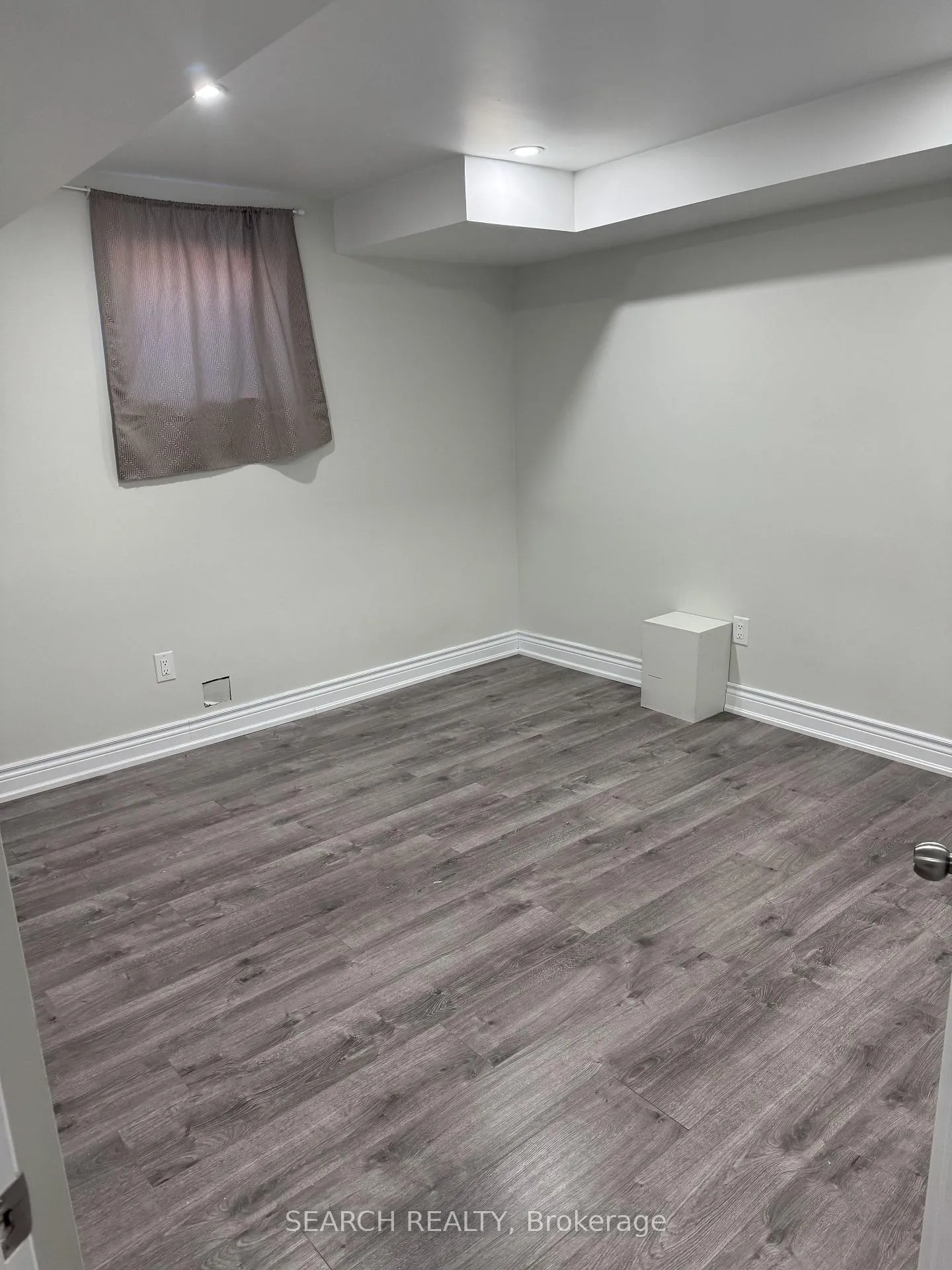 Photo 11 of Unit Basement, 19 Manzanita Crescent, Brampton, Northwest Brampton — HOMEH