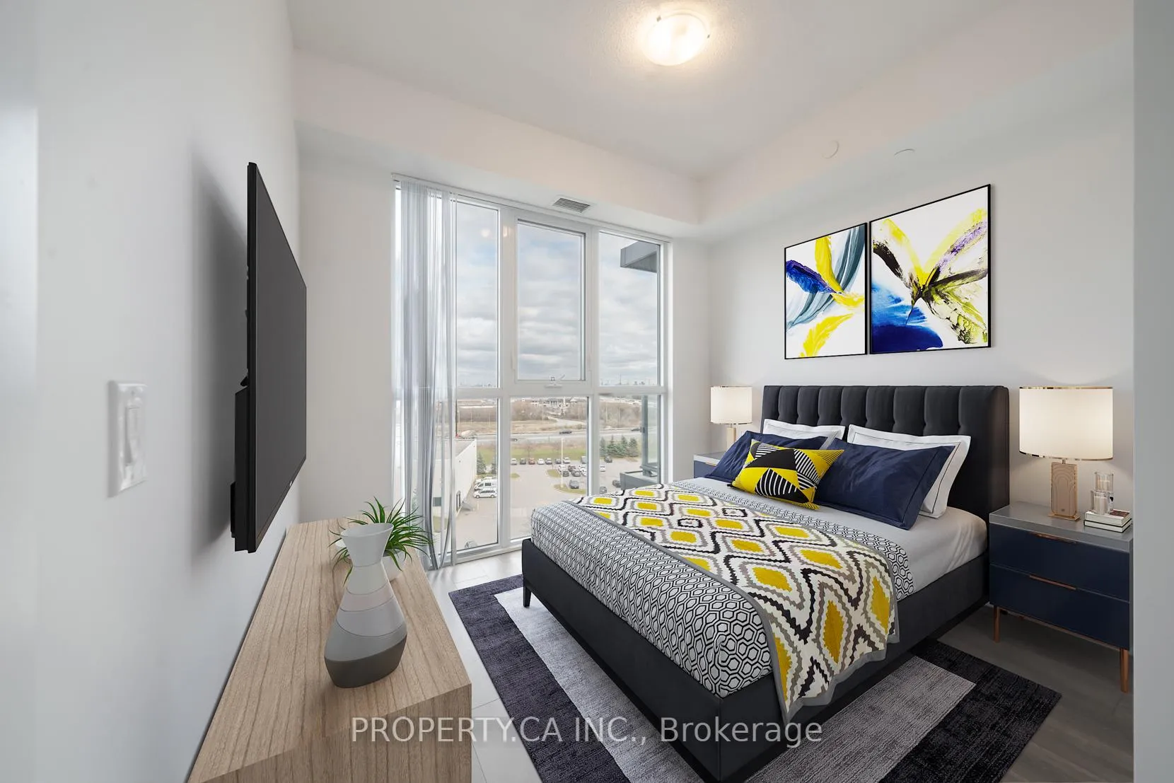 Photo 3 of Unit 818, 60 Honeycrisp Crescent E, Vaughan, Vaughan Corporate Centre — HOMEH