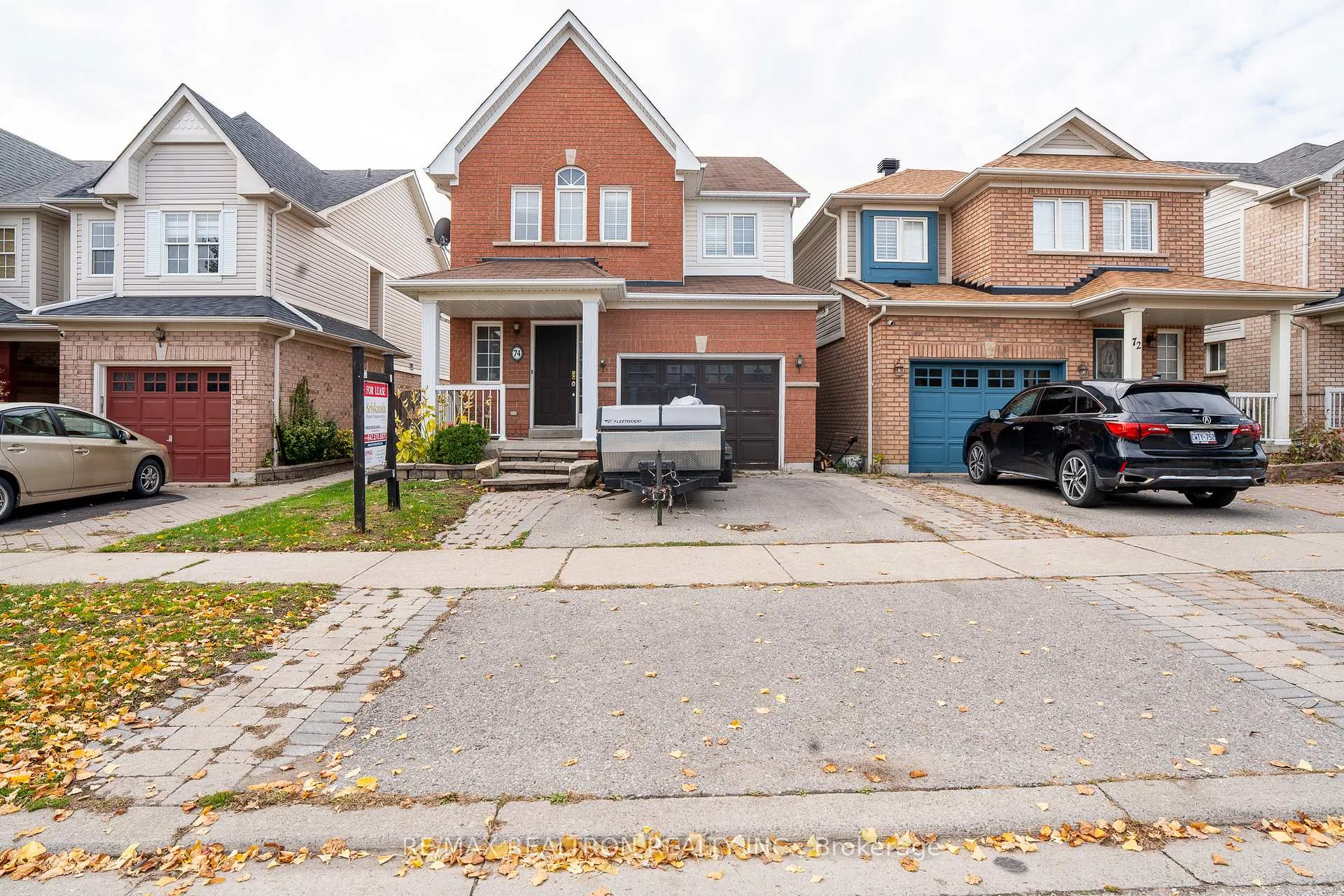 Photo 1 of Unit Main, 74 Kirkland Place, Whitby, Williamsburg — HOMEH