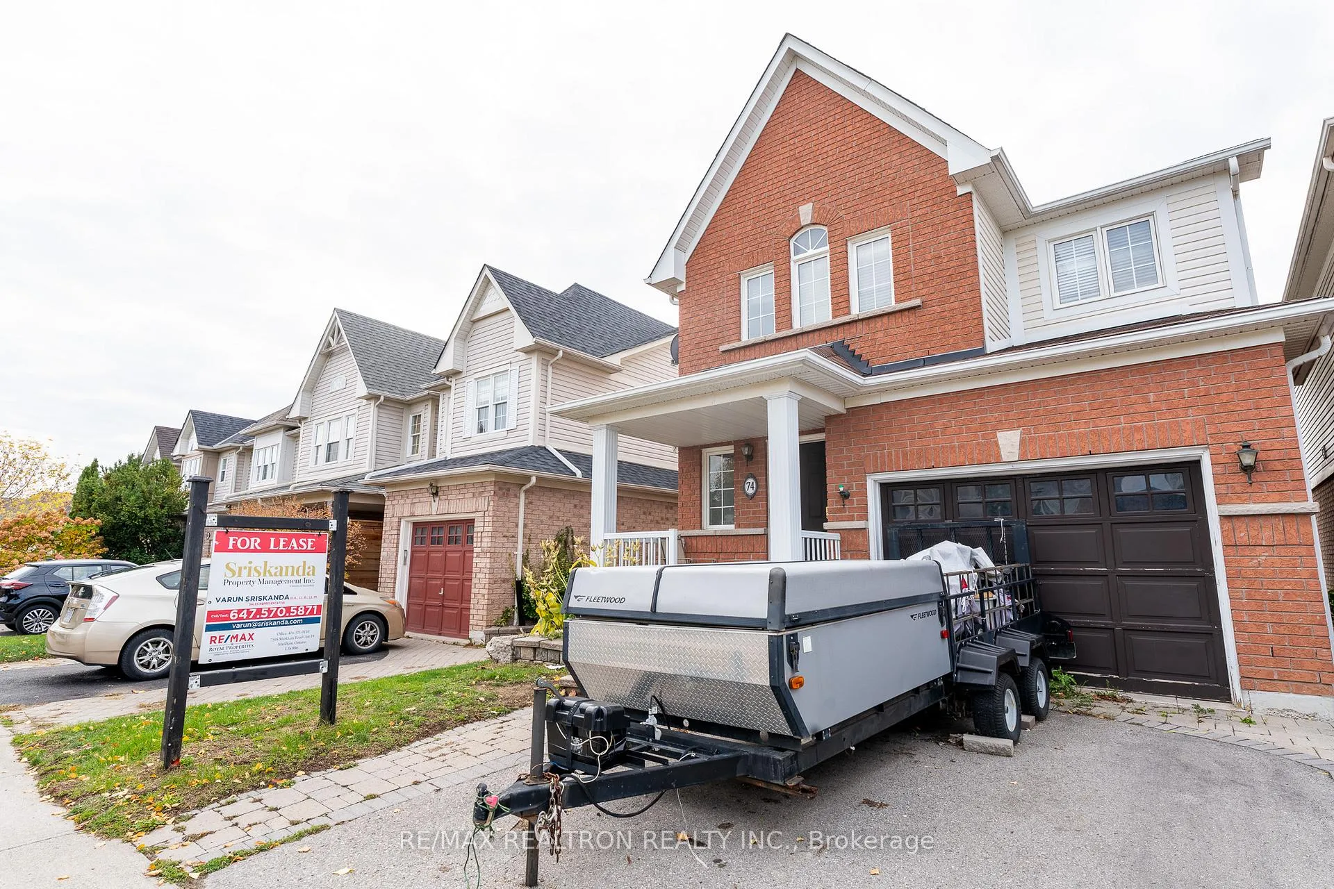 Photo 2 of Unit Main, 74 Kirkland Place, Whitby, Williamsburg — HOMEH