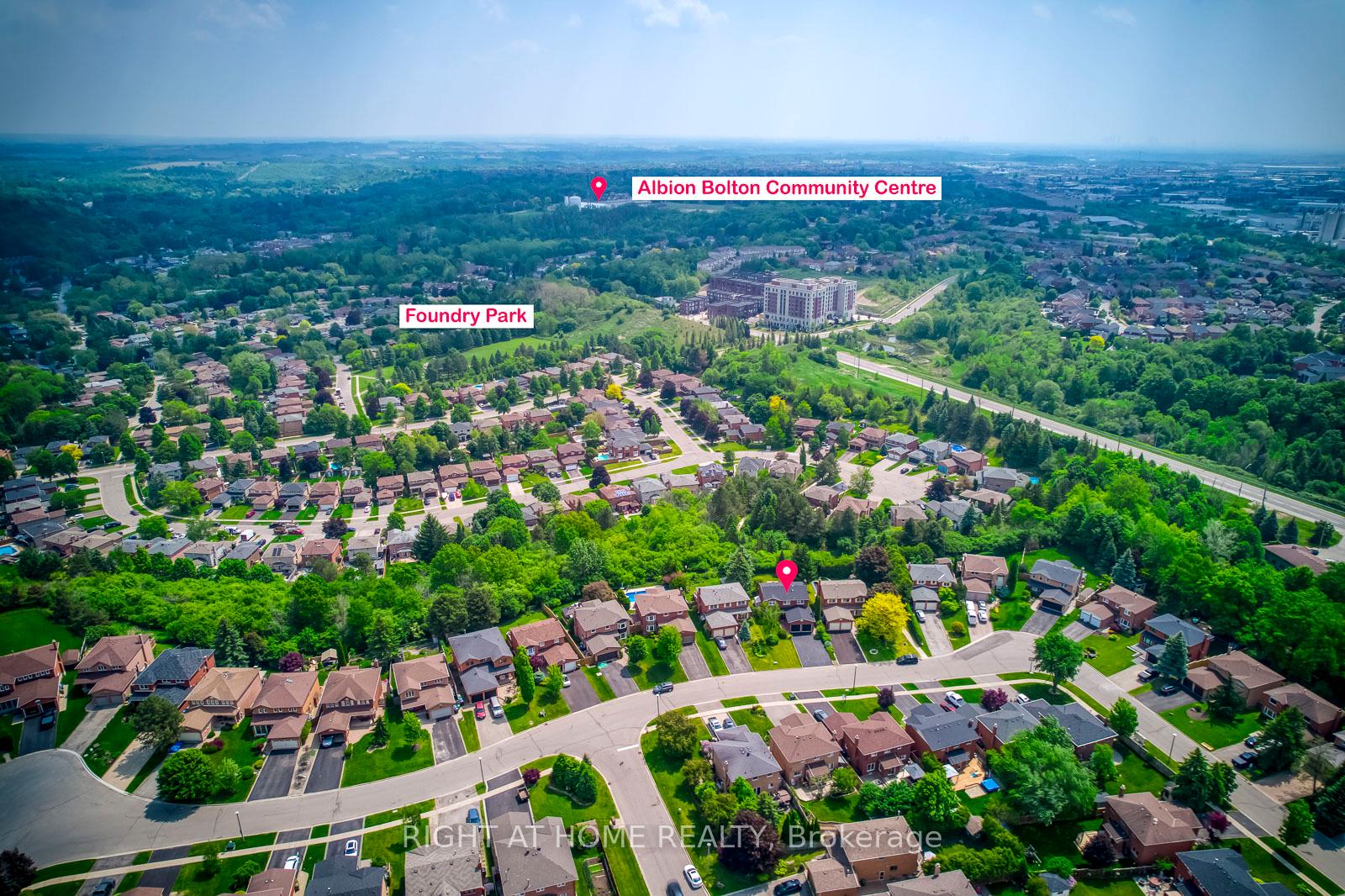 Photo 17 of 70 De Rose Avenue, Caledon, Bolton West — HOMEH