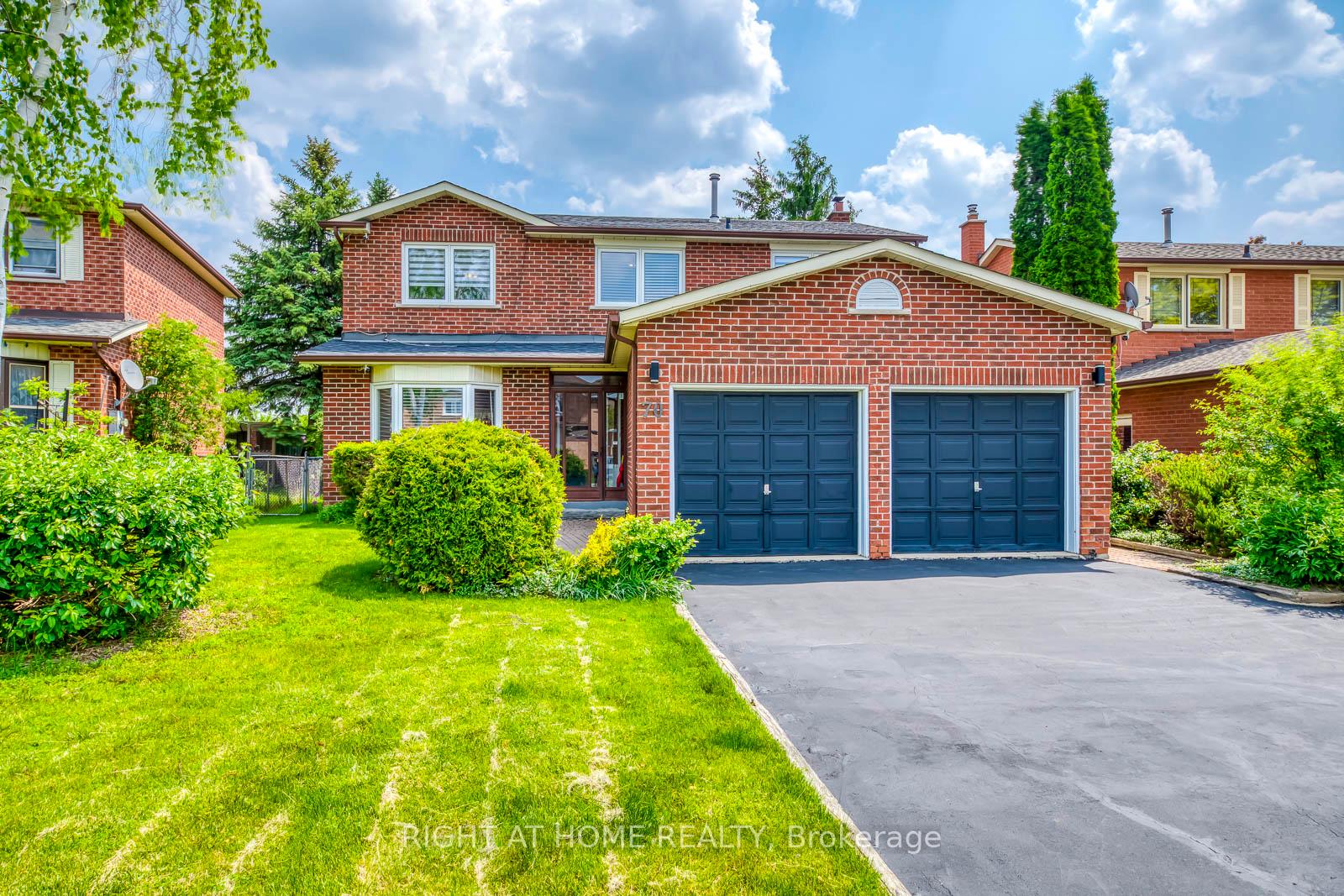 Photo 12 of 70 De Rose Avenue, Caledon, Bolton West — HOMEH