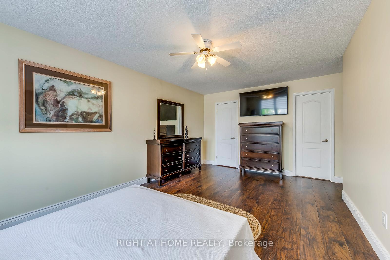 Photo 31 of 70 De Rose Avenue, Caledon, Bolton West — HOMEH