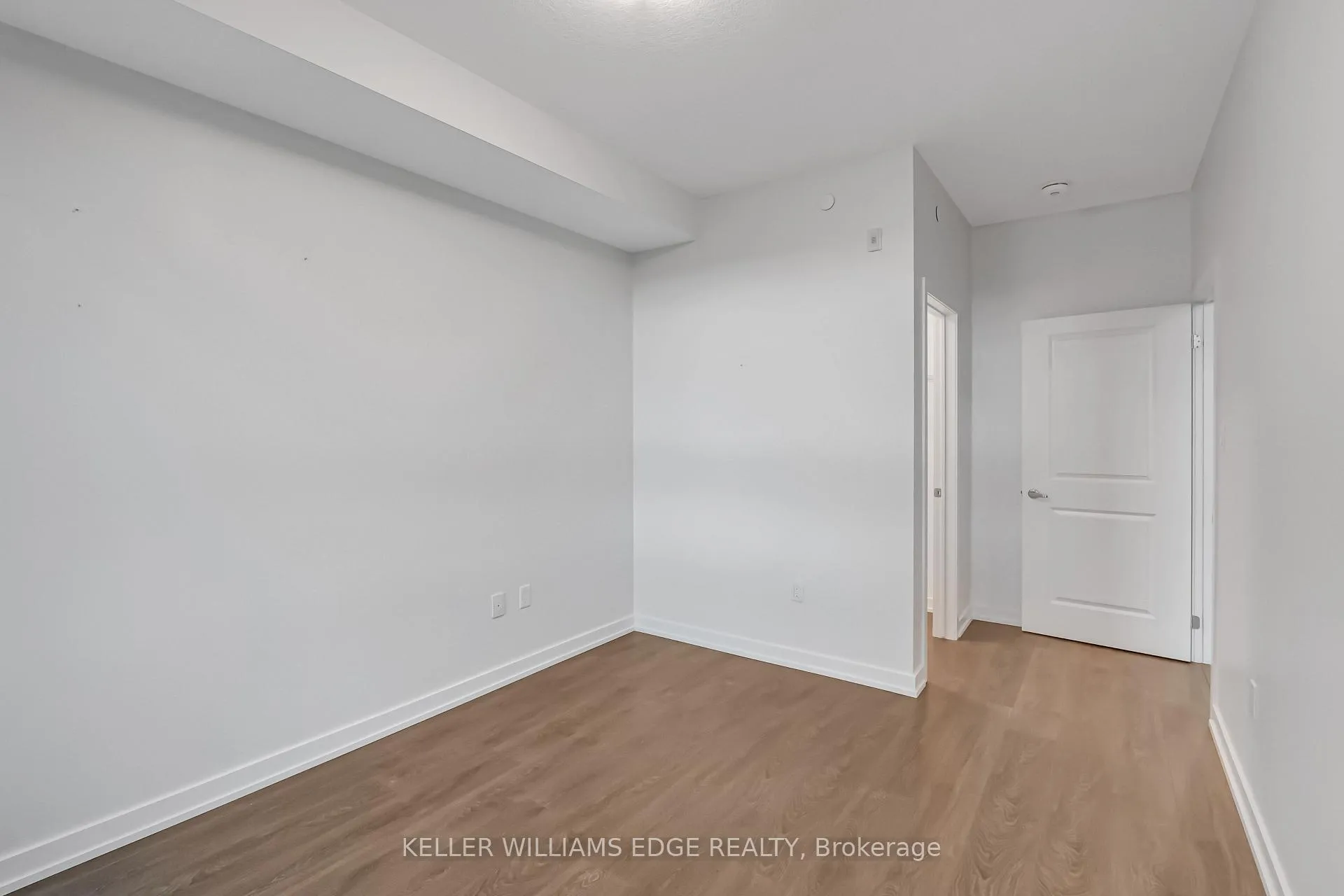Photo 15 of Unit 240, 101 Shoreview Place, Hamilton, Stoney Creek — HOMEH
