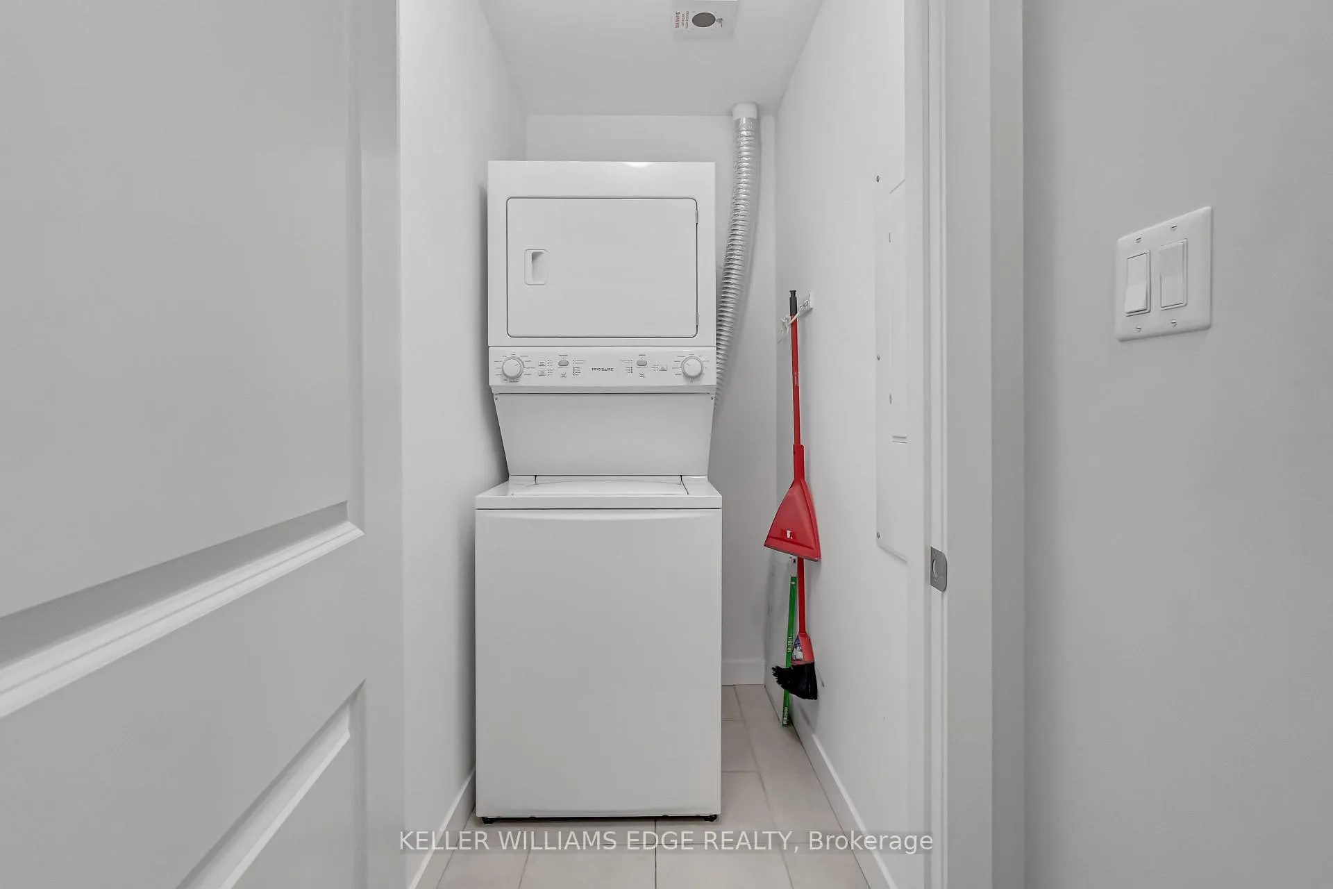 Photo 20 of Unit 240, 101 Shoreview Place, Hamilton, Stoney Creek — HOMEH