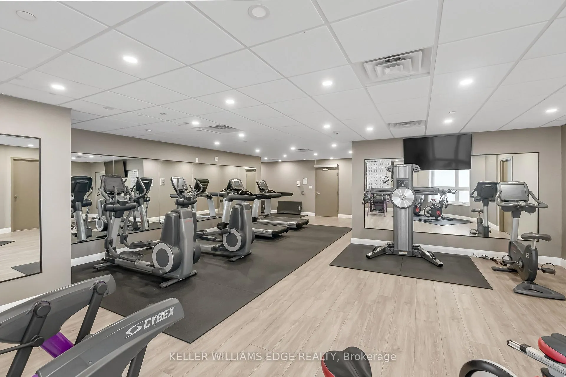 Photo 28 of Unit 240, 101 Shoreview Place, Hamilton, Stoney Creek — HOMEH