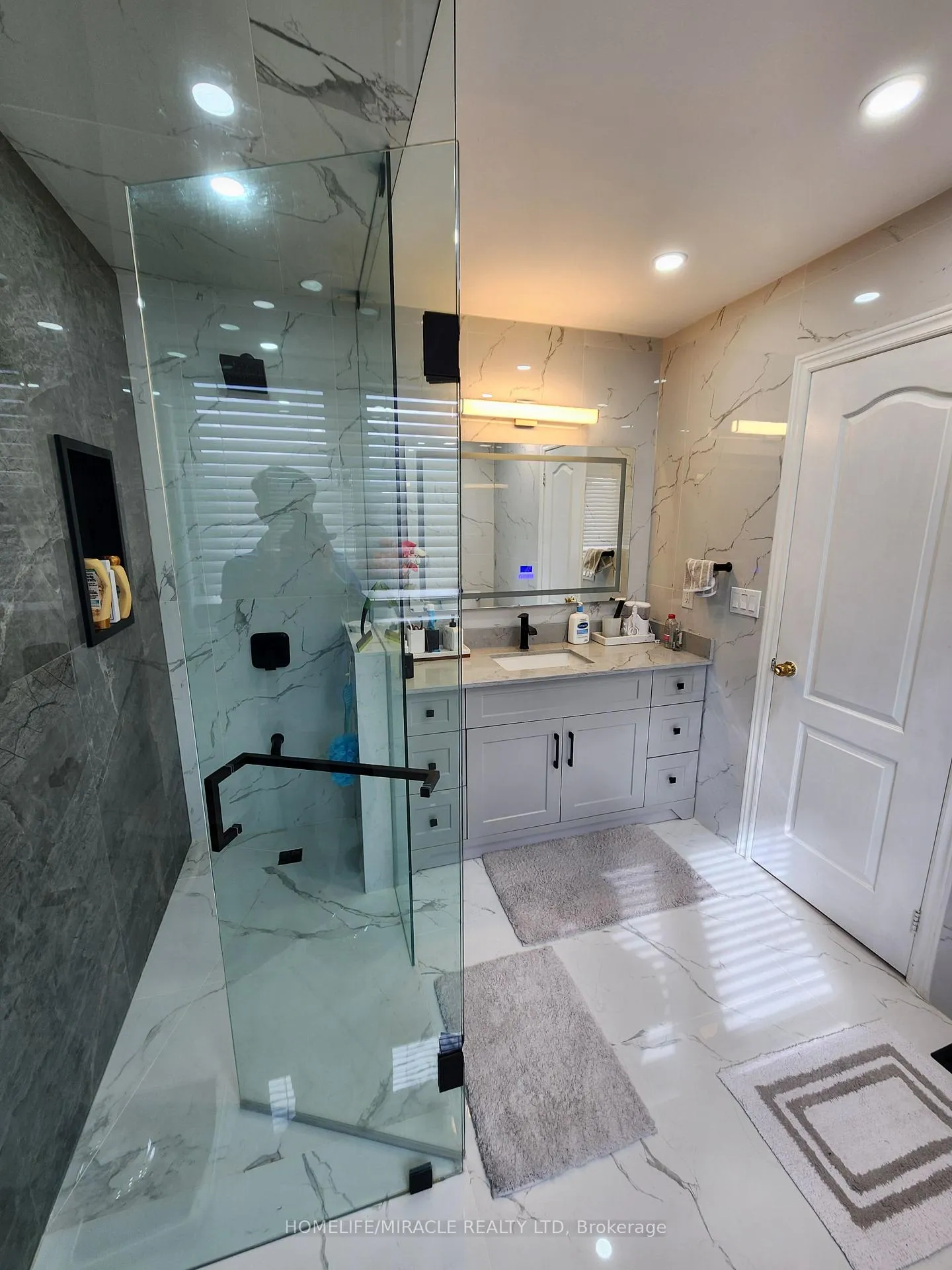 Photo 31 of 55 Attview Crescent, Brampton, Claireville Conservation — HOMEH