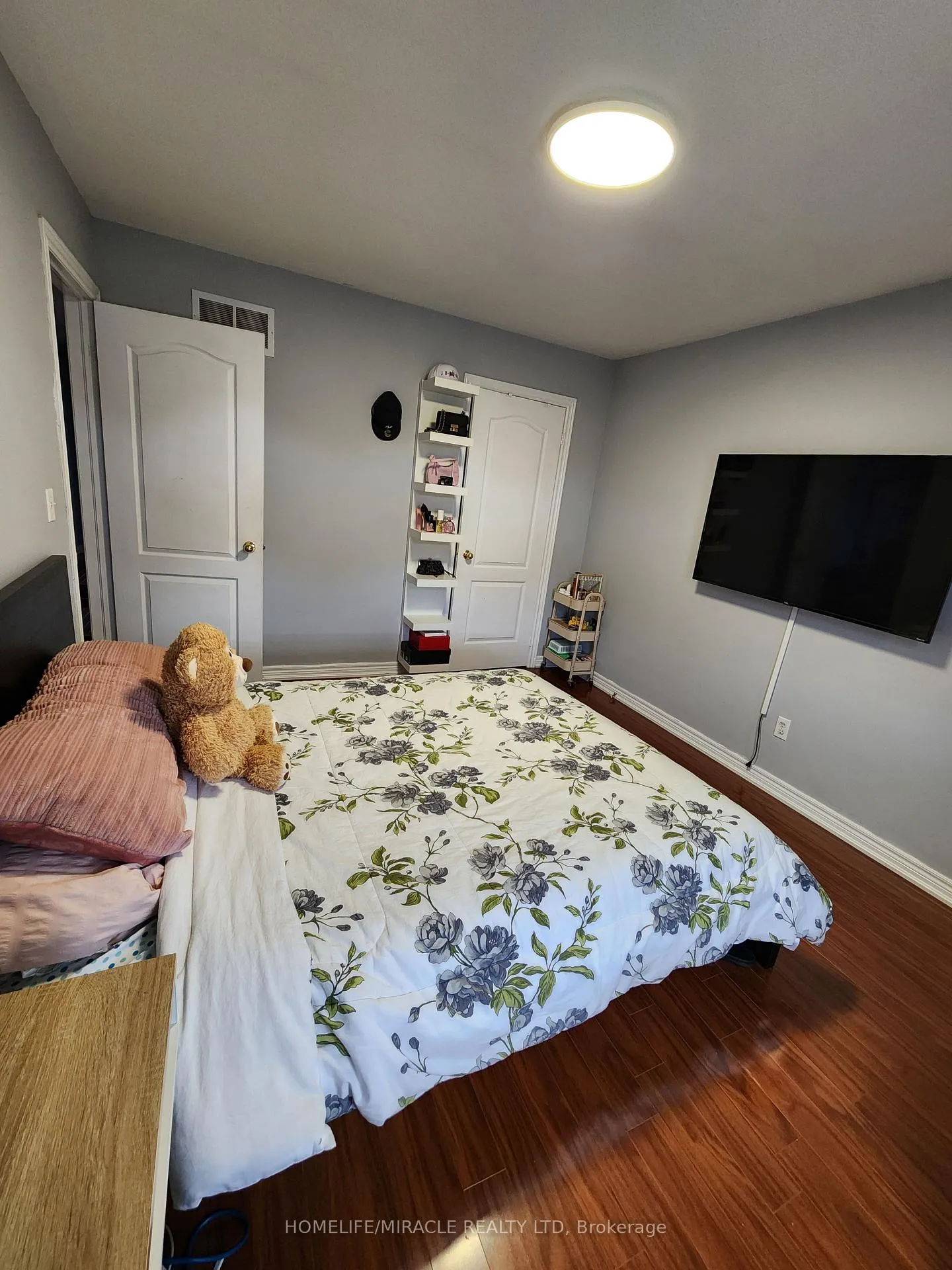 Photo 33 of 55 Attview Crescent, Brampton, Claireville Conservation — HOMEH
