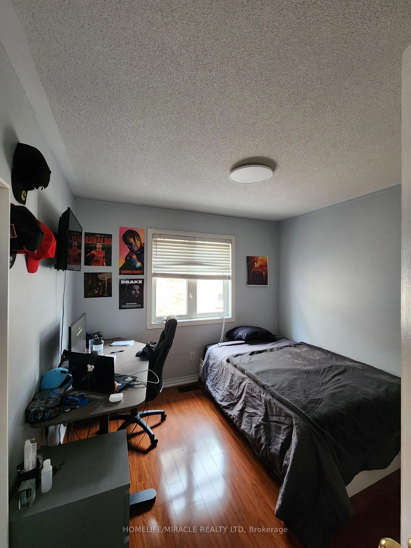 Photo 36 of 55 Attview Crescent, Brampton, Claireville Conservation — HOMEH