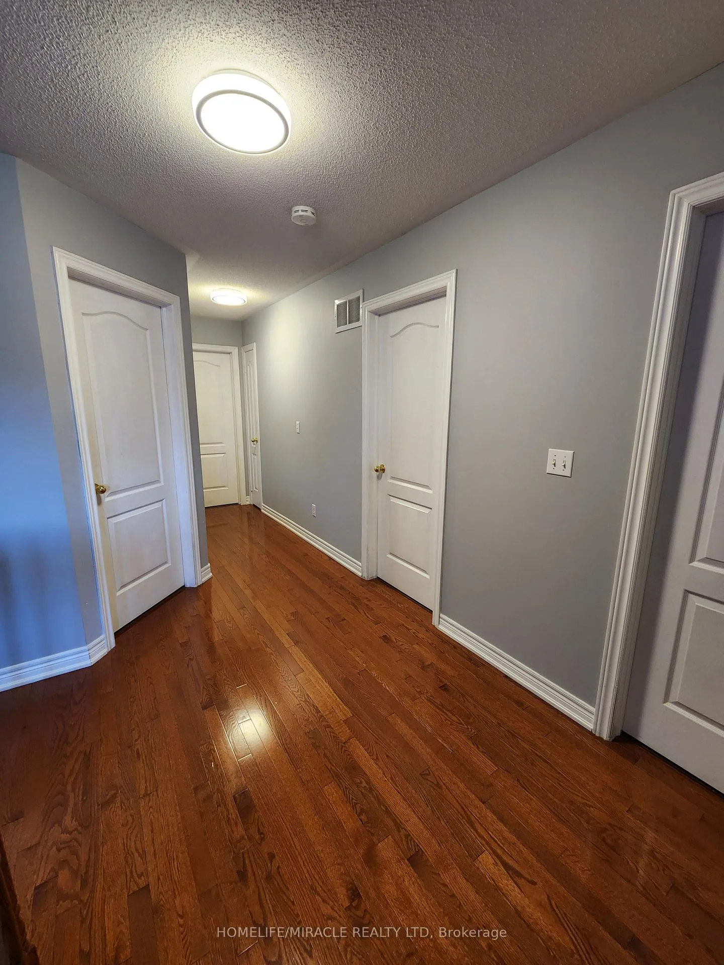 Photo 39 of 55 Attview Crescent, Brampton, Claireville Conservation — HOMEH