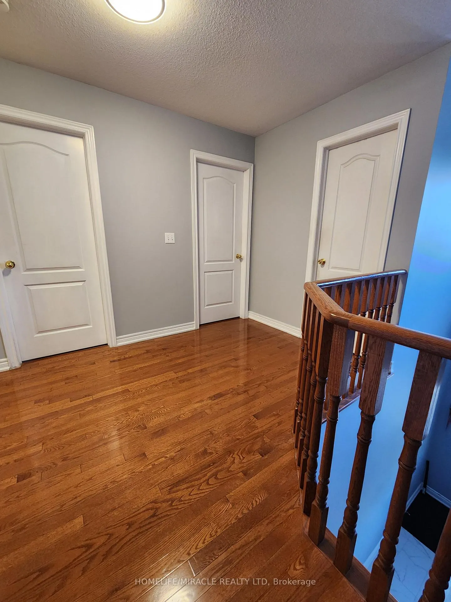 Photo 40 of 55 Attview Crescent, Brampton, Claireville Conservation — HOMEH
