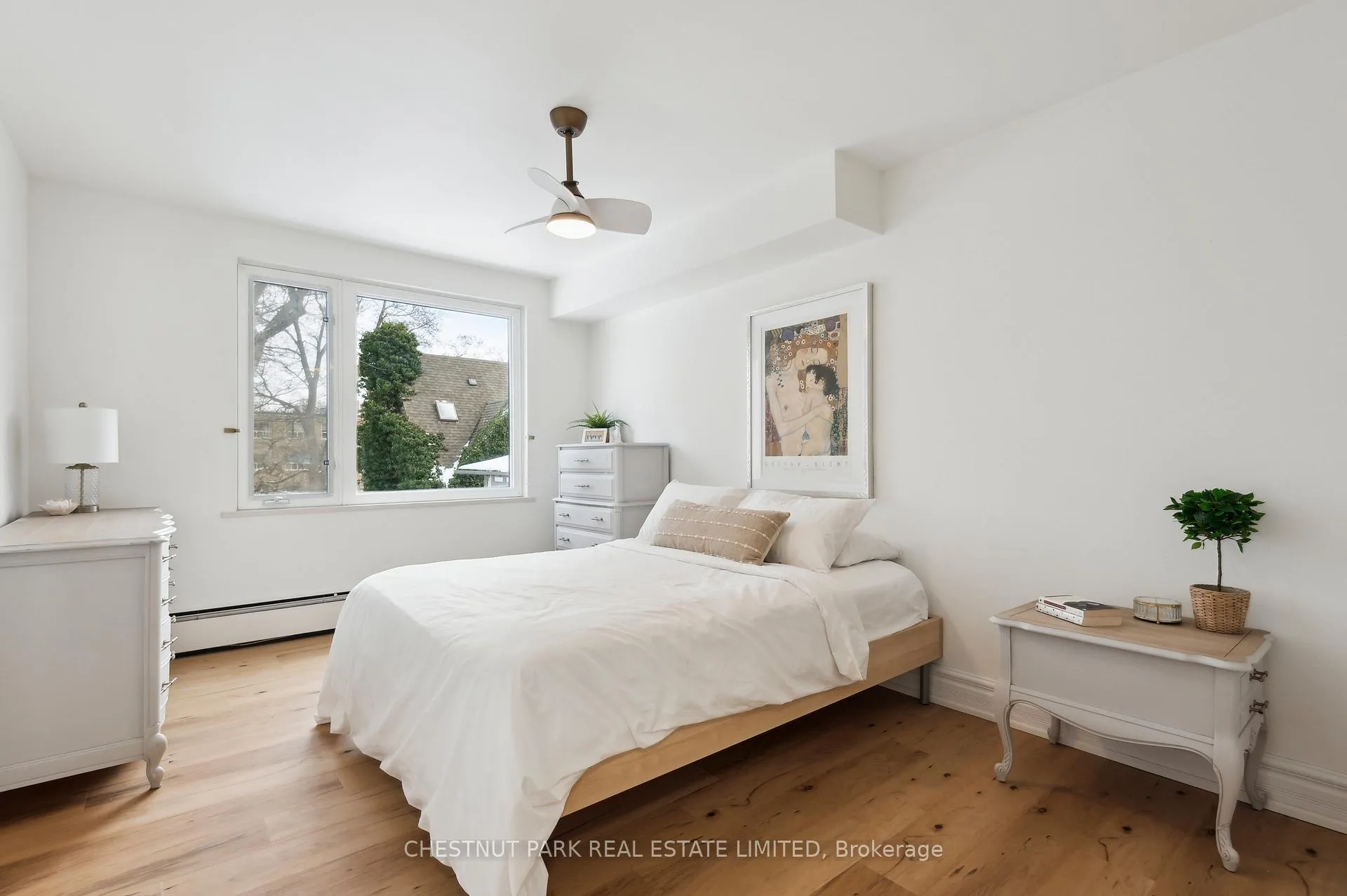 Photo 7 of Unit 8, 21 Benlamond Avenue, Toronto, East End-Danforth — HOMEH