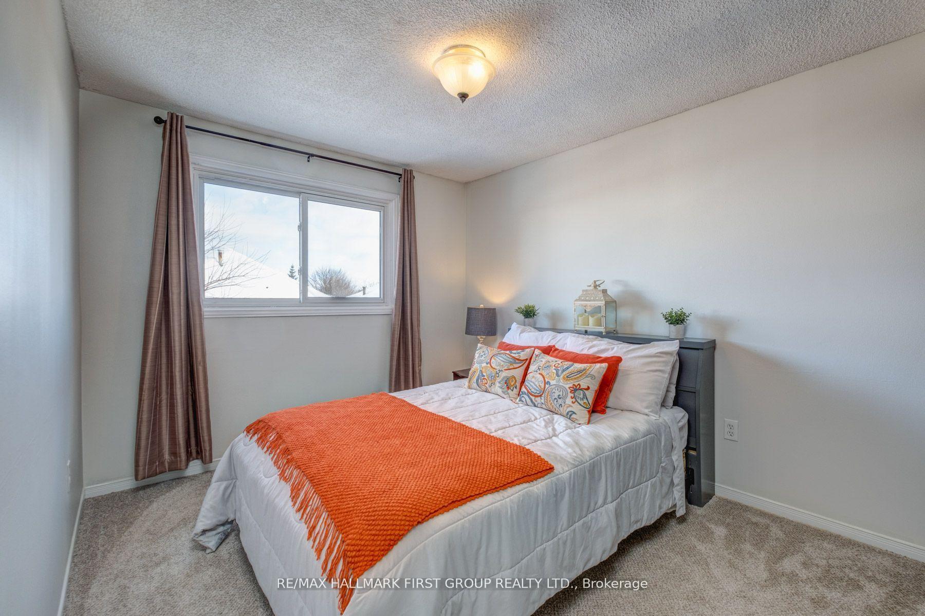 Photo 20 of 69 Addley Crescent, Ajax, Central West — HOMEH