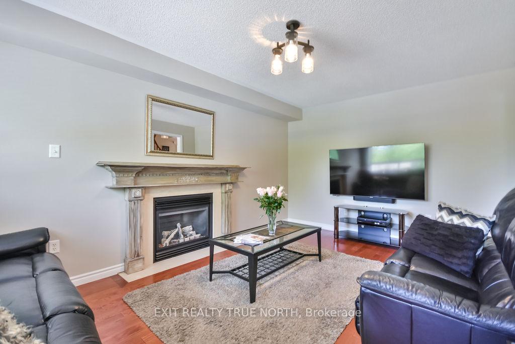 Photo 17 of 5 Newberry Court, Barrie, Painswick South — HOMEH