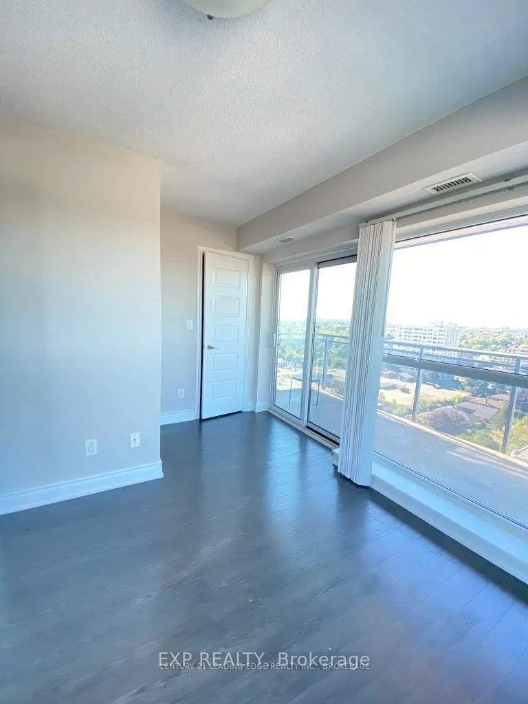 Photo 10 of Unit 1610, 215 Queen Street E, Brampton, Queen Street Corridor — HOMEH