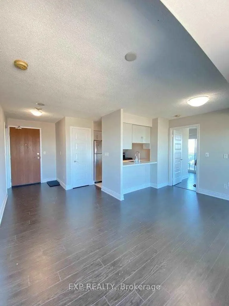 Photo 16 of Unit 1610, 215 Queen Street E, Brampton, Queen Street Corridor — HOMEH