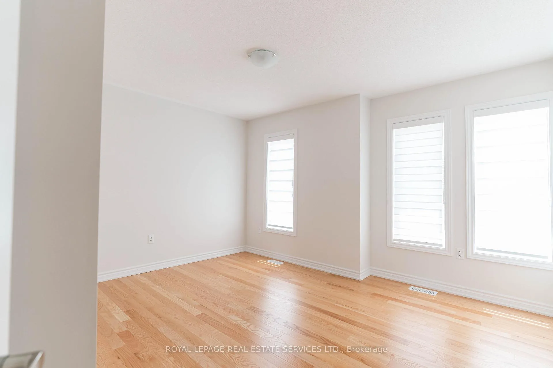Photo 34 of Unit Upper, 46 Bannister Road, Barrie, Rural Barrie Southwest — HOMEH