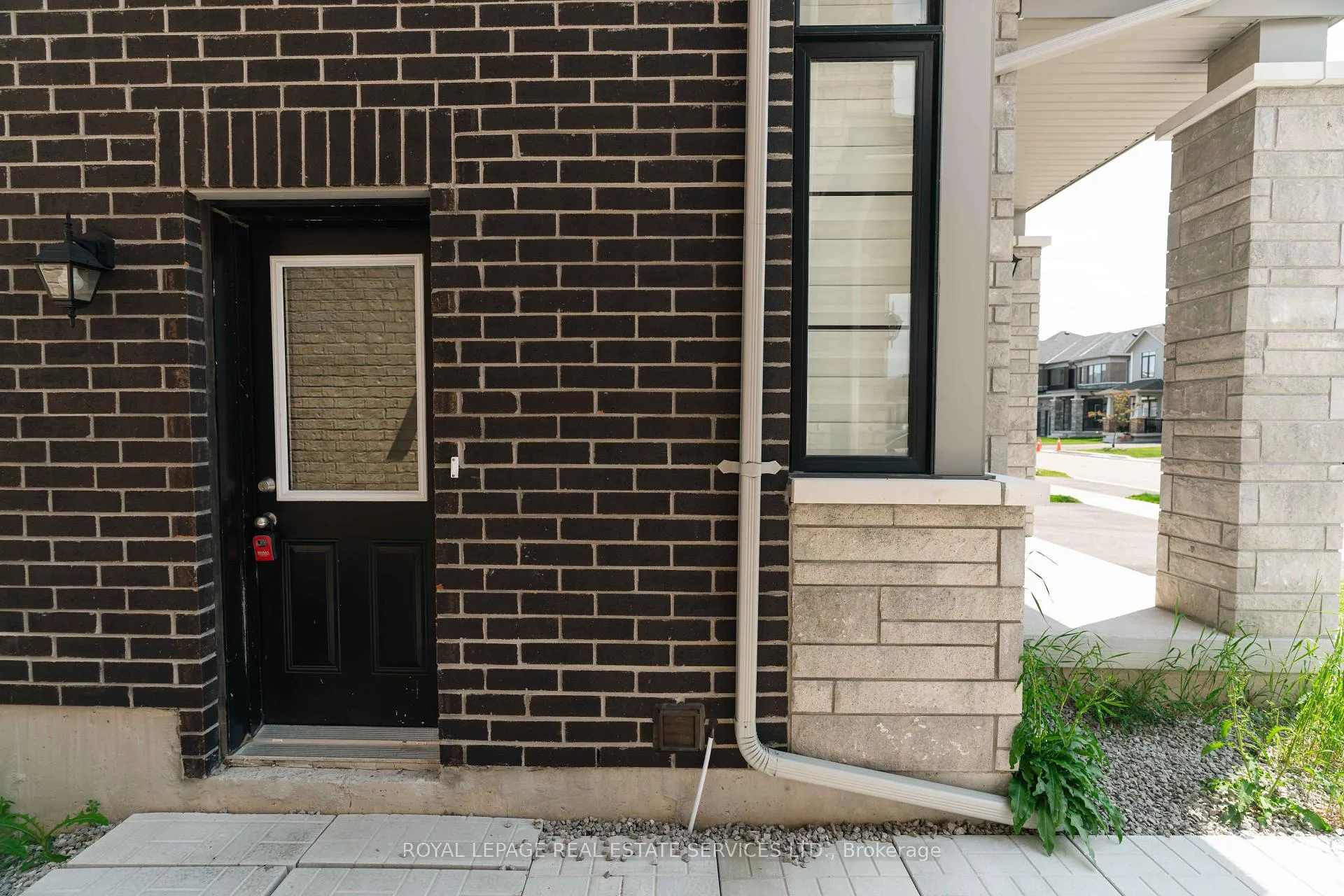 Photo 38 of Unit Upper, 46 Bannister Road, Barrie, Rural Barrie Southwest — HOMEH