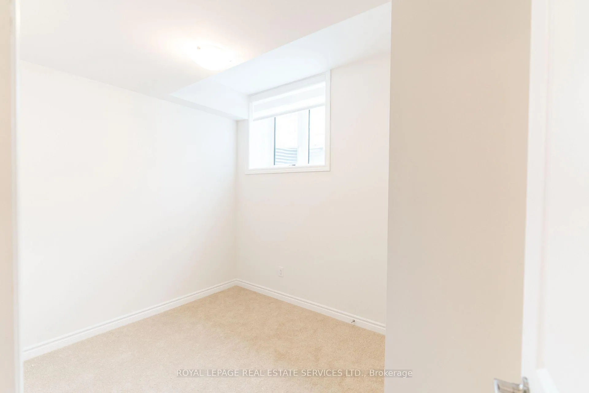 Photo 40 of Unit Upper, 46 Bannister Road, Barrie, Rural Barrie Southwest — HOMEH