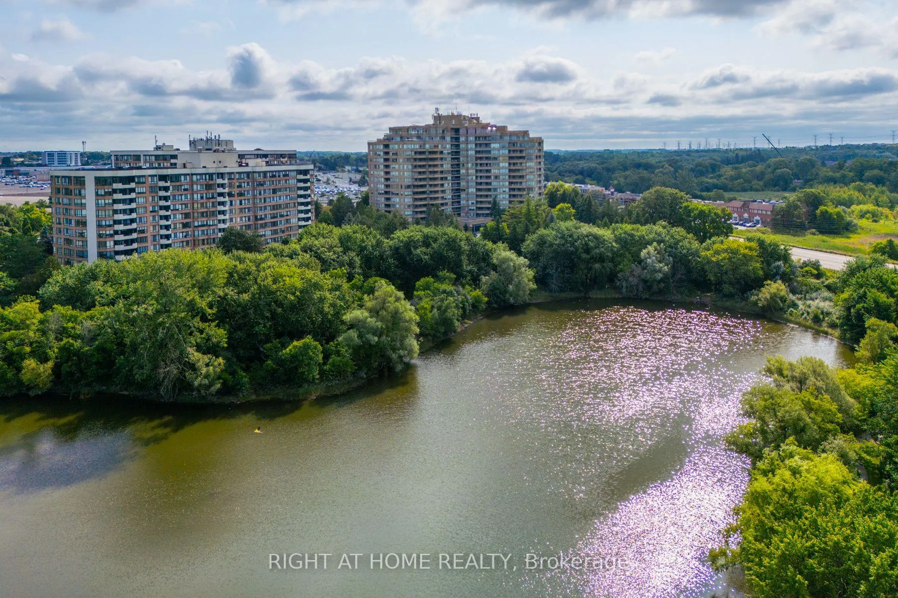 Photo 2 of Unit PH6, 55 Austin Drive, Markham, Markville — HOMEH