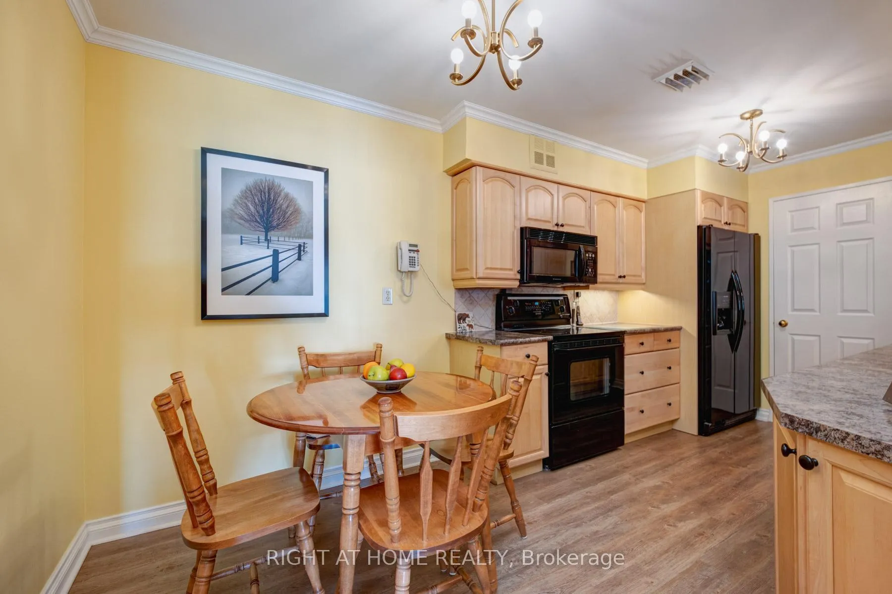 Photo 8 of Unit PH6, 55 Austin Drive, Markham, Markville — HOMEH