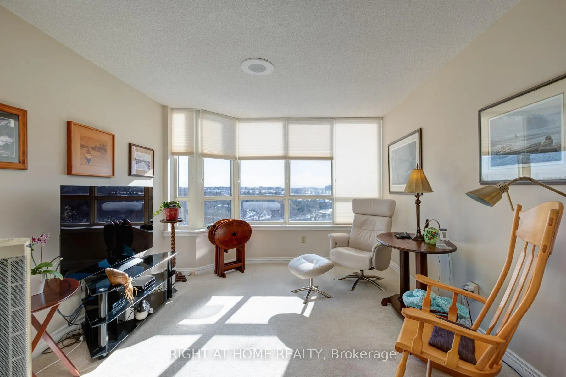 Photo 18 of Unit PH6, 55 Austin Drive, Markham, Markville — HOMEH