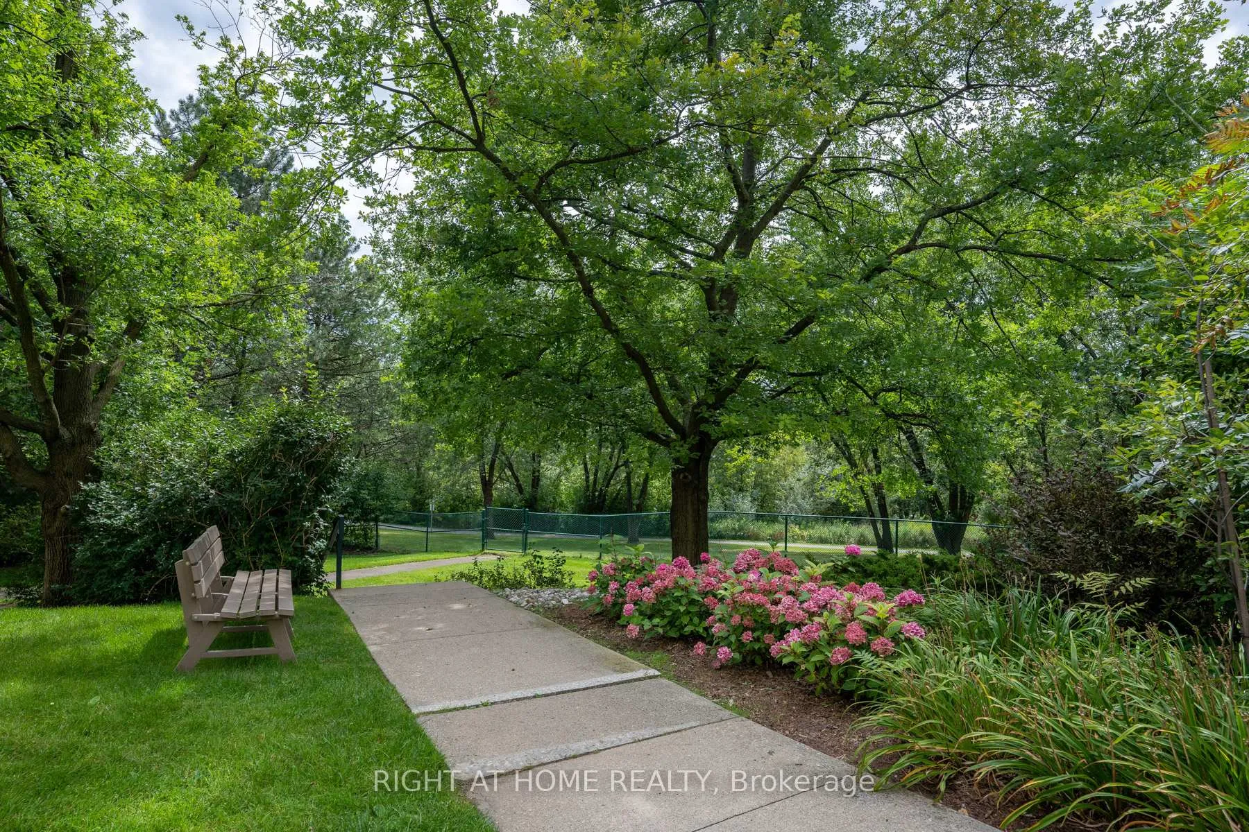 Photo 37 of Unit PH6, 55 Austin Drive, Markham, Markville — HOMEH