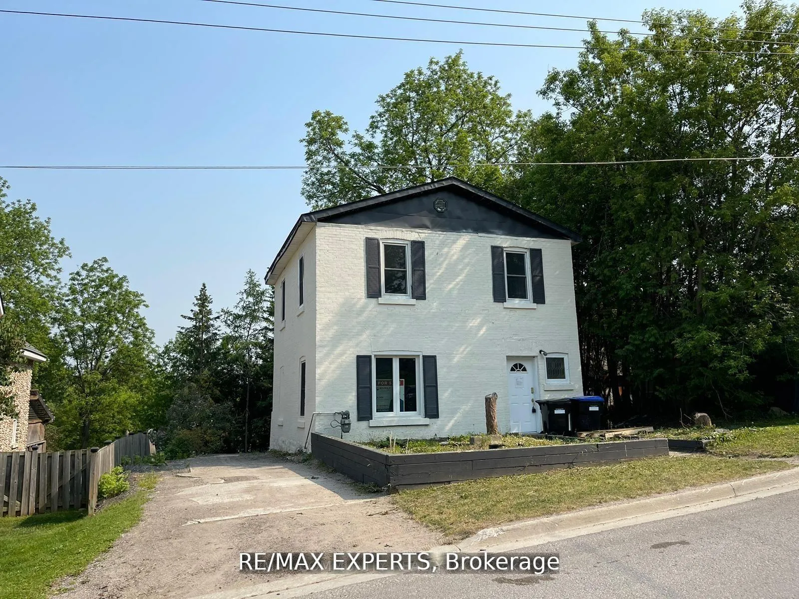 Photo 1 of 509 Nottingham Street, Tay, Port McNicoll — HOMEH