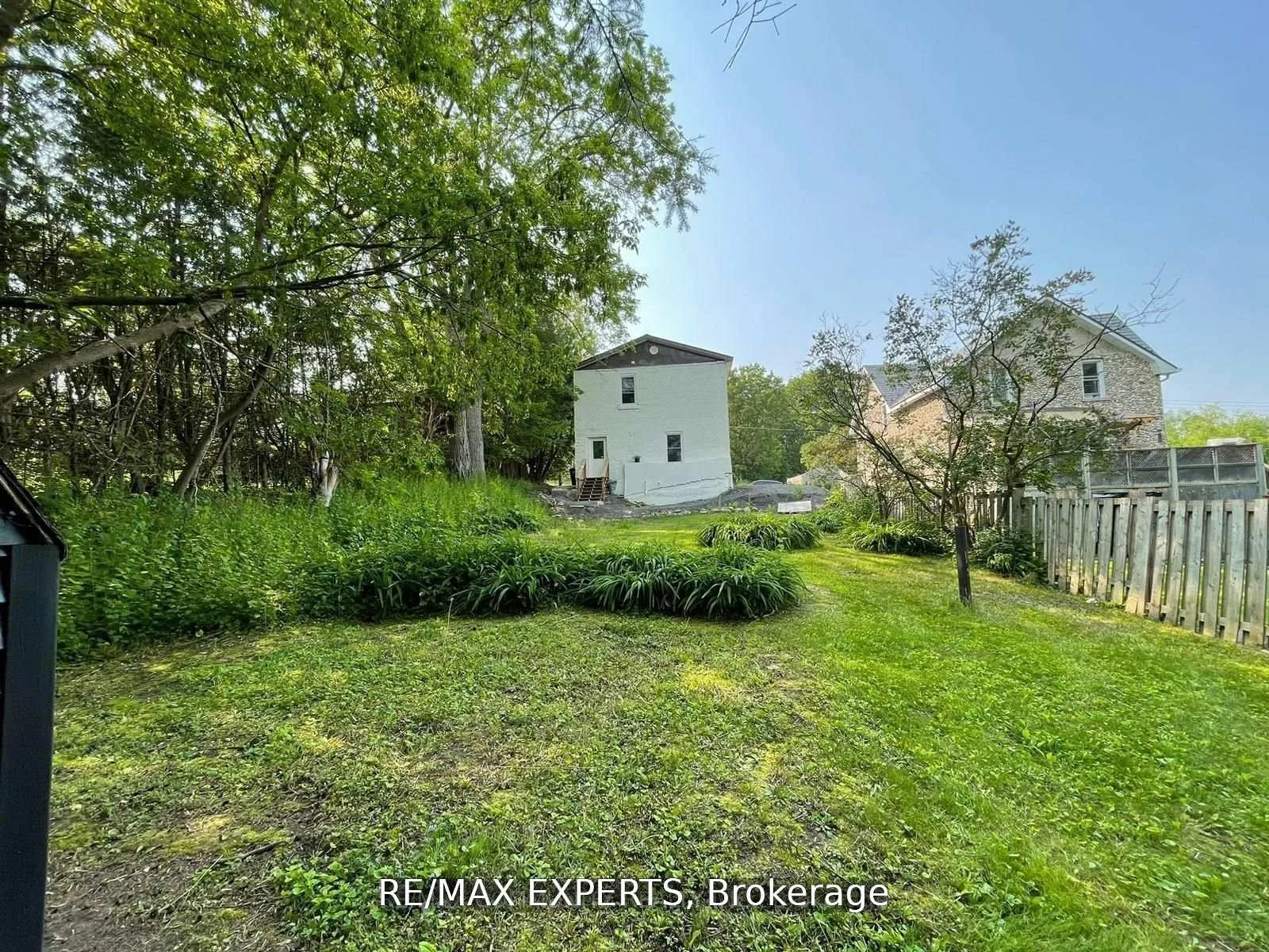 Photo 8 of 509 Nottingham Street, Tay, Port McNicoll — HOMEH