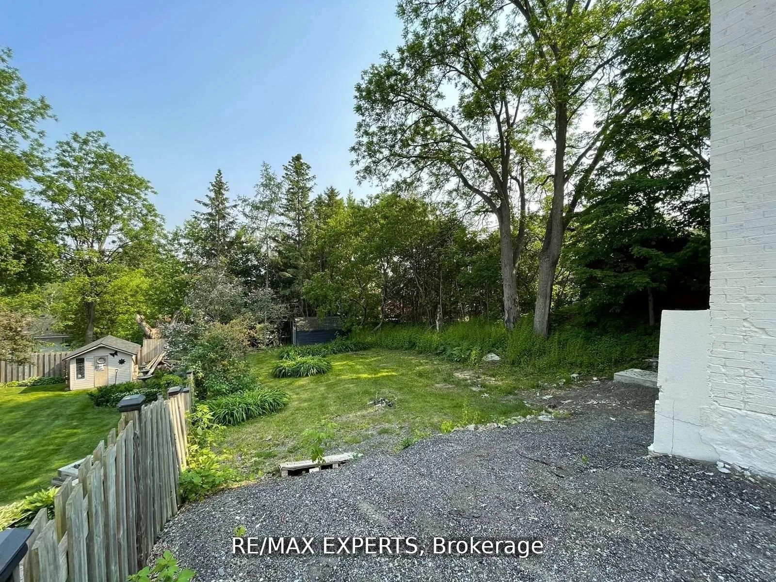 Photo 9 of 509 Nottingham Street, Tay, Port McNicoll — HOMEH