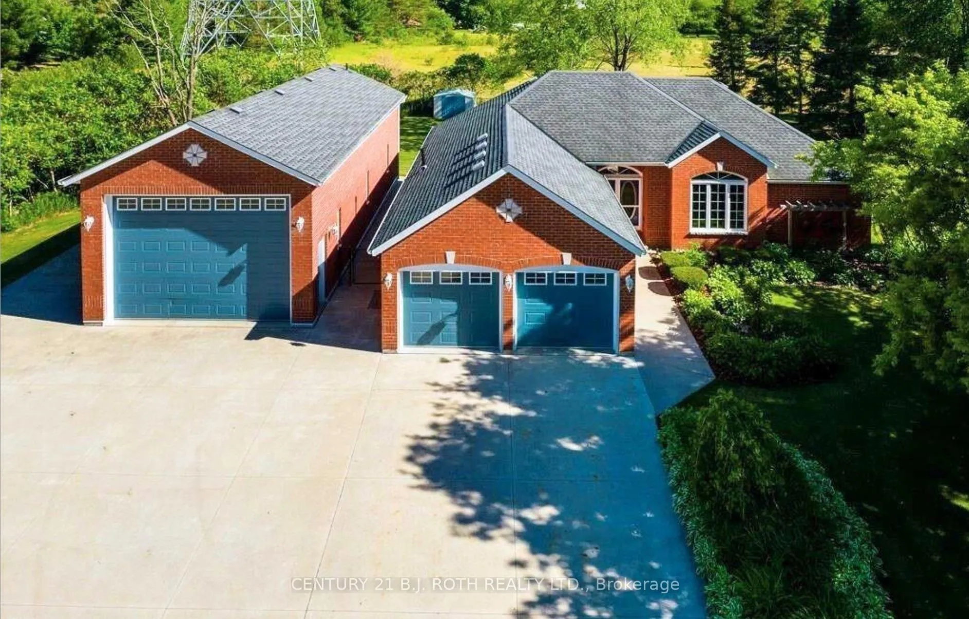 Photo 1 of Unit Basement, 2403 Sunnidale Road, Springwater, Rural Springwater — HOMEH
