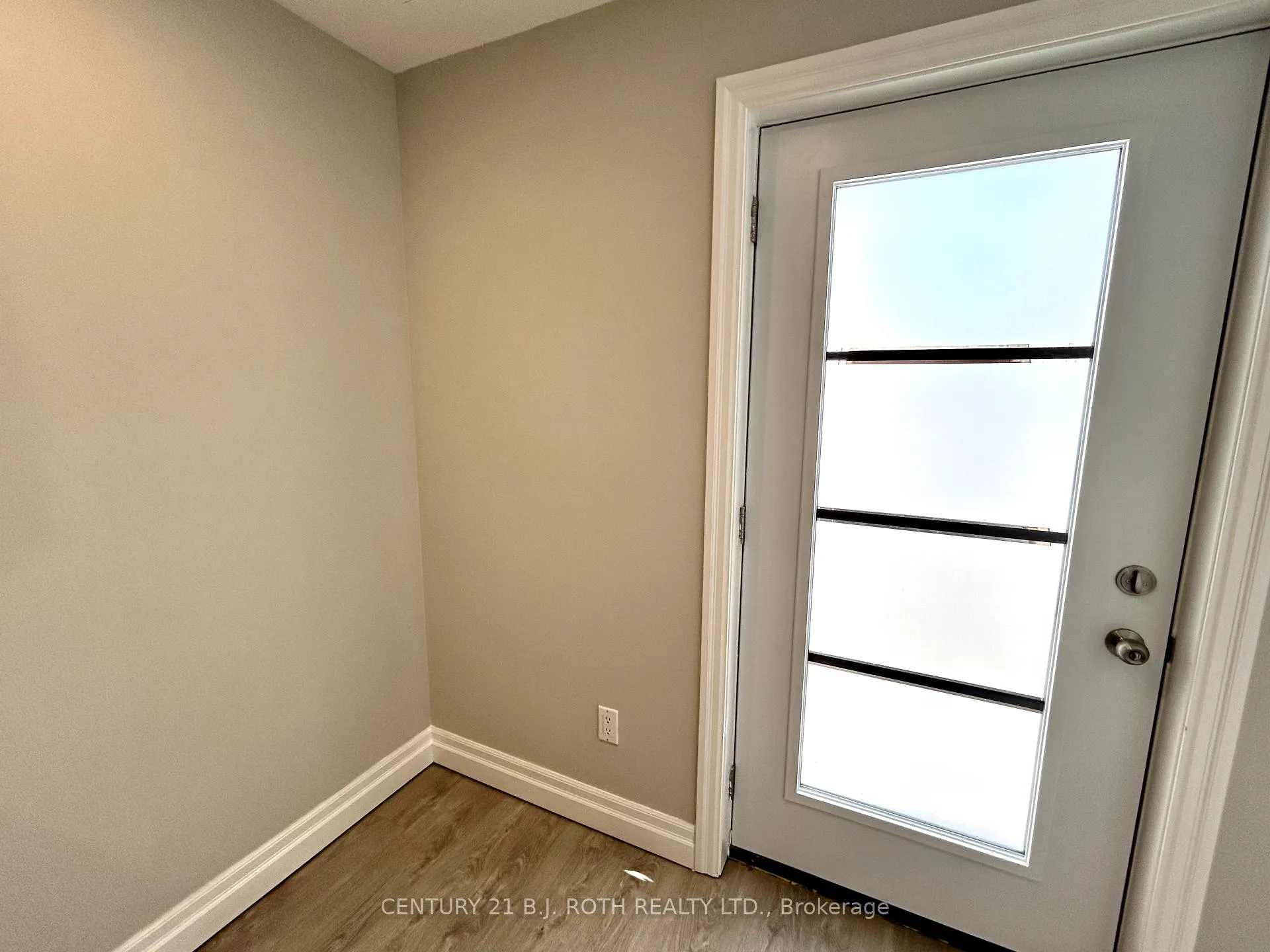 Photo 4 of Unit Basement, 2403 Sunnidale Road, Springwater, Rural Springwater — HOMEH