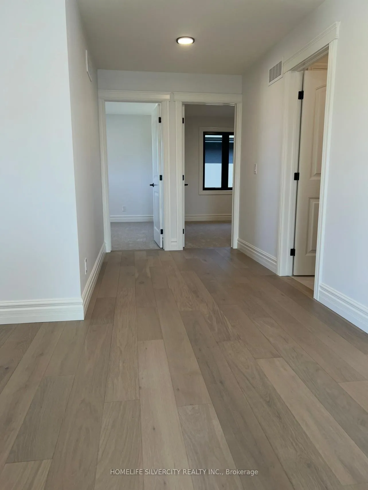 Photo 6 of 359 Marla Crescent, Lakeshore — HOMEH