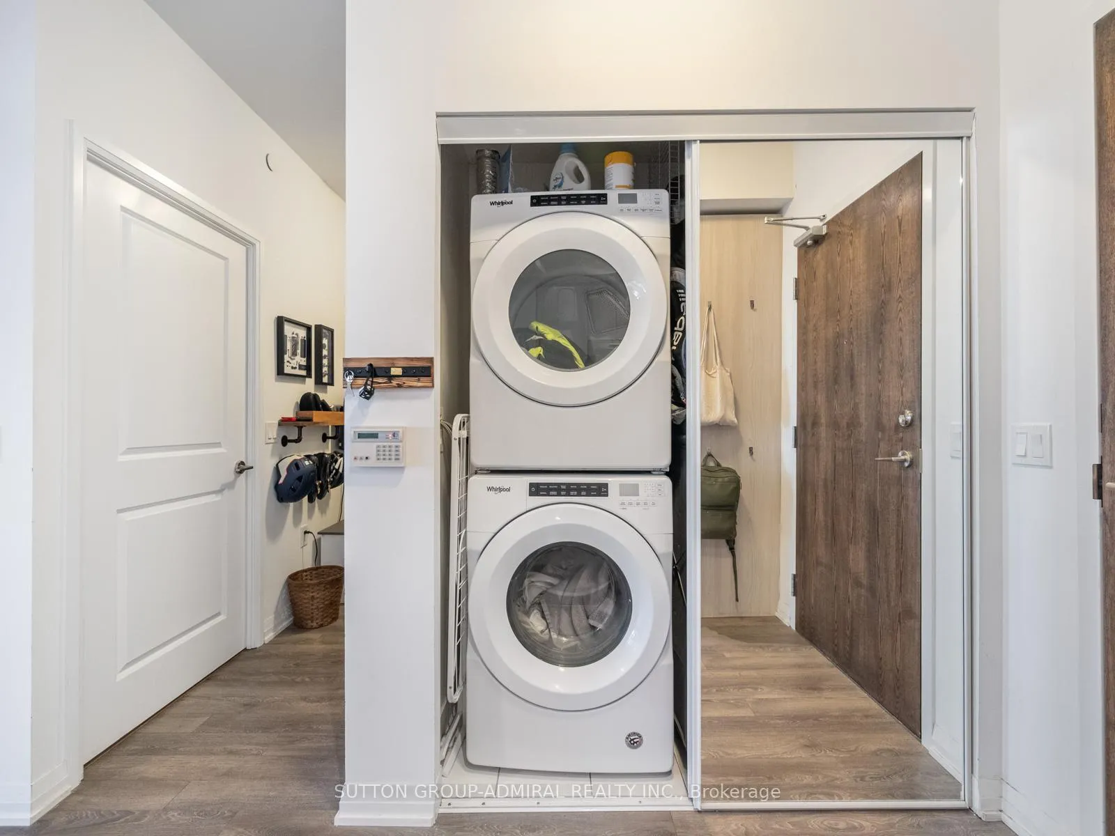 Photo 24 of Unit 419, 99 Eagle Rock Way, Vaughan, Rural Vaughan — HOMEH